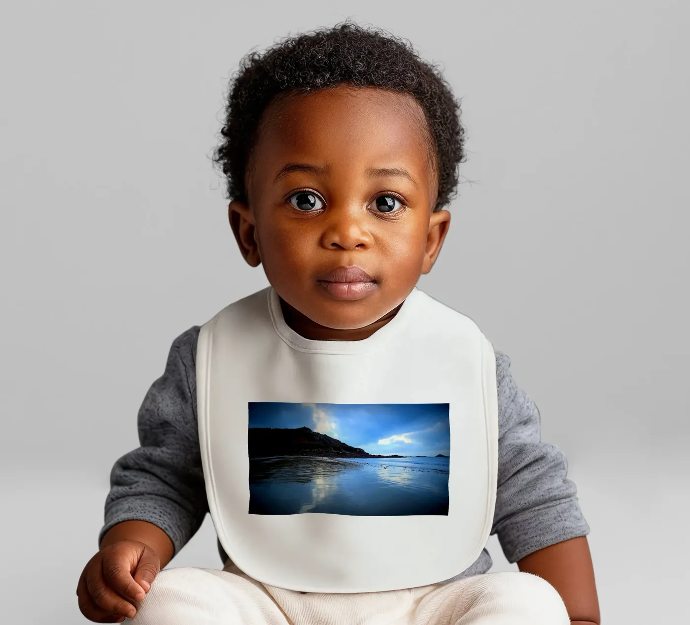 FAA13 Babylätzchen von Thierry vobmann photography