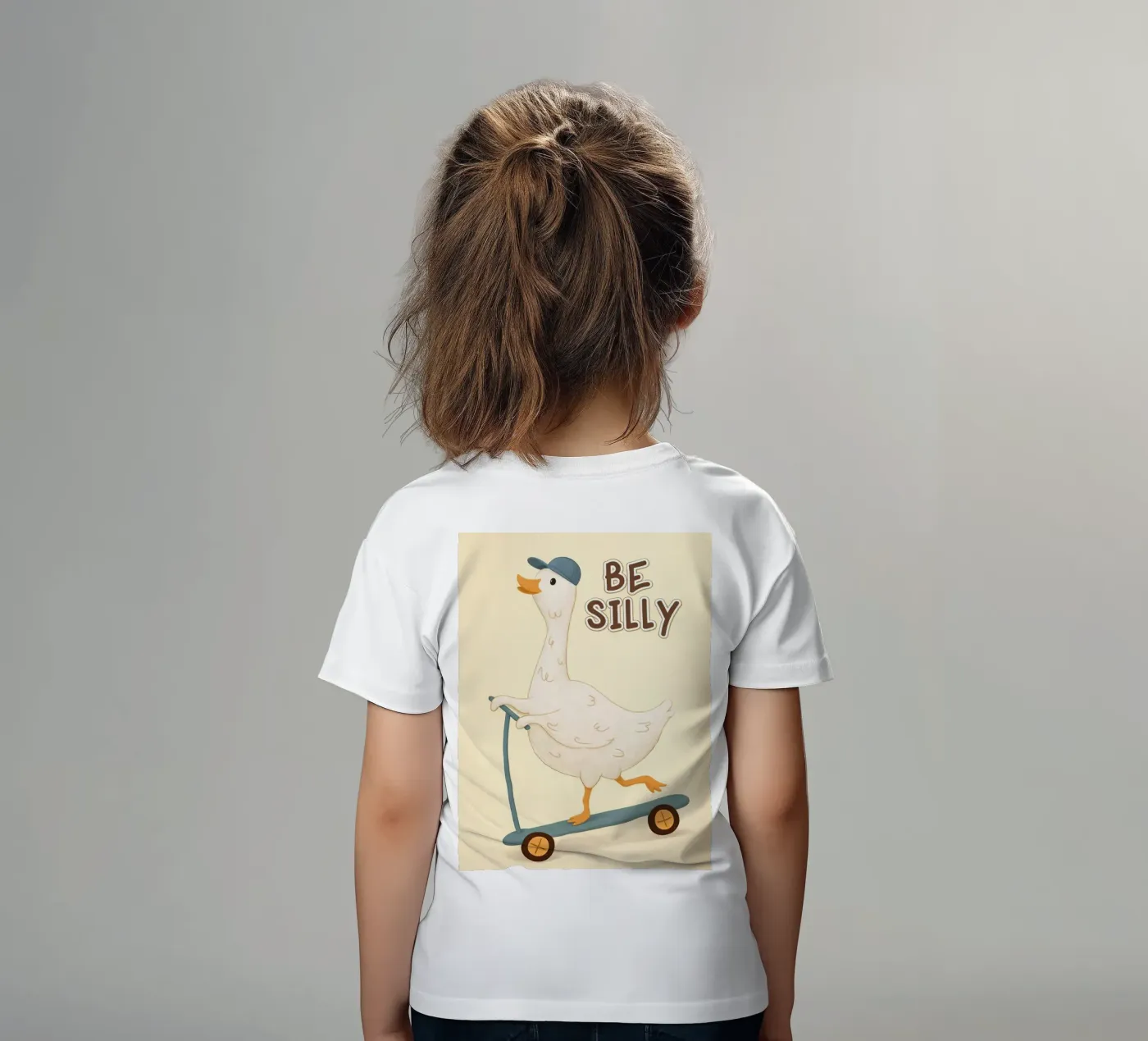 dummer Gans sein Kinder T-Shirt von Britania