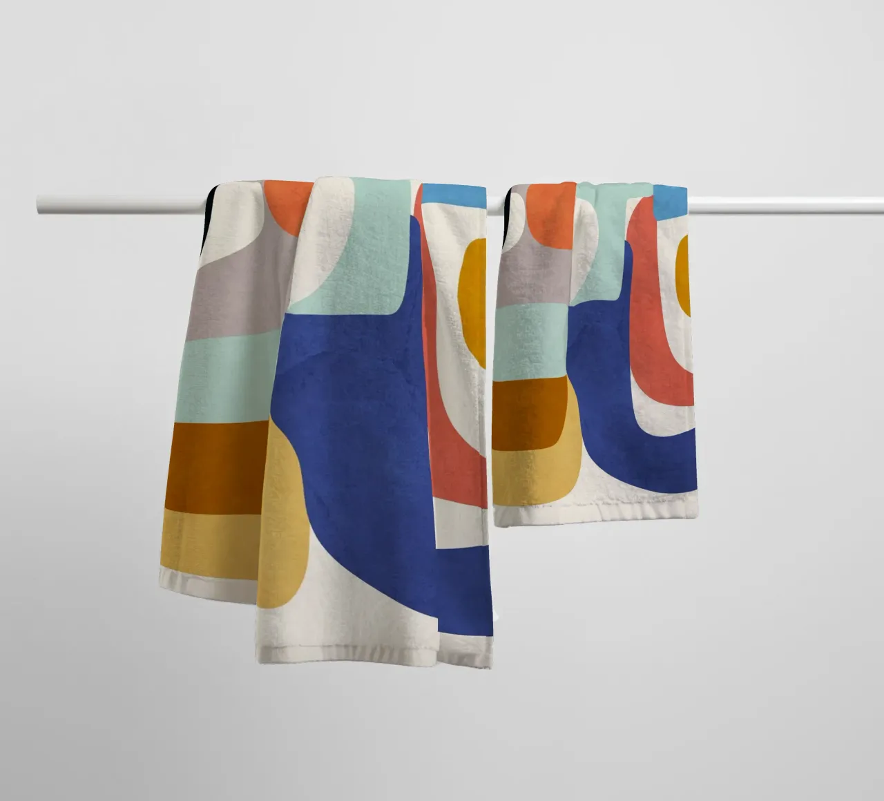 Shape Composition Handtuch von ThingDesign