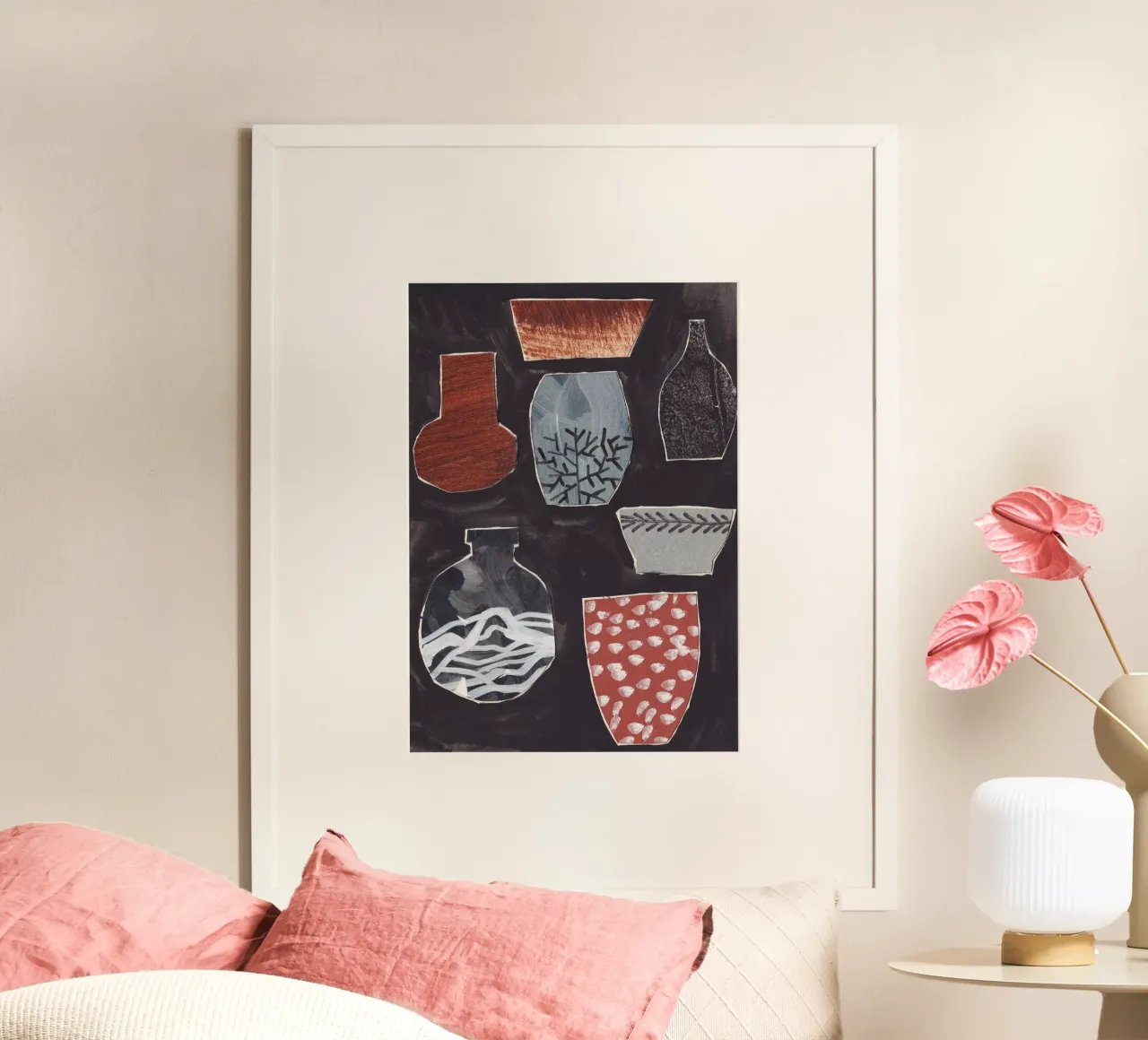 Sul tavolo poster con telaio in legno da Alisa Galitsyna