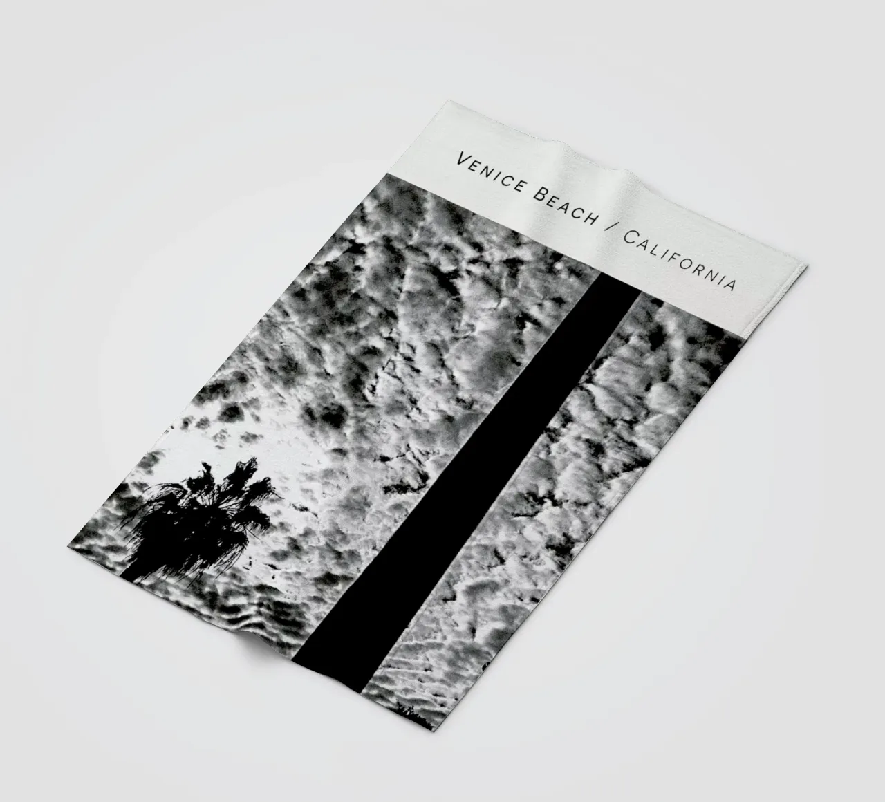 Venice Beach B&W coperta in pile da In Full Color