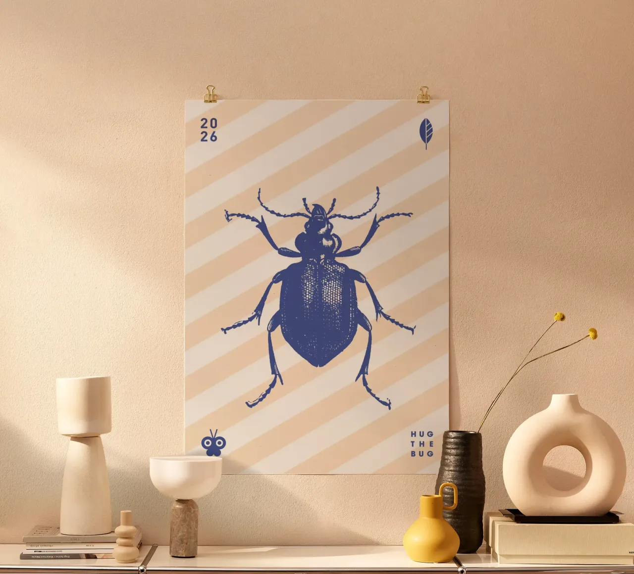 Hug the bug 01 poster da 7 Seas