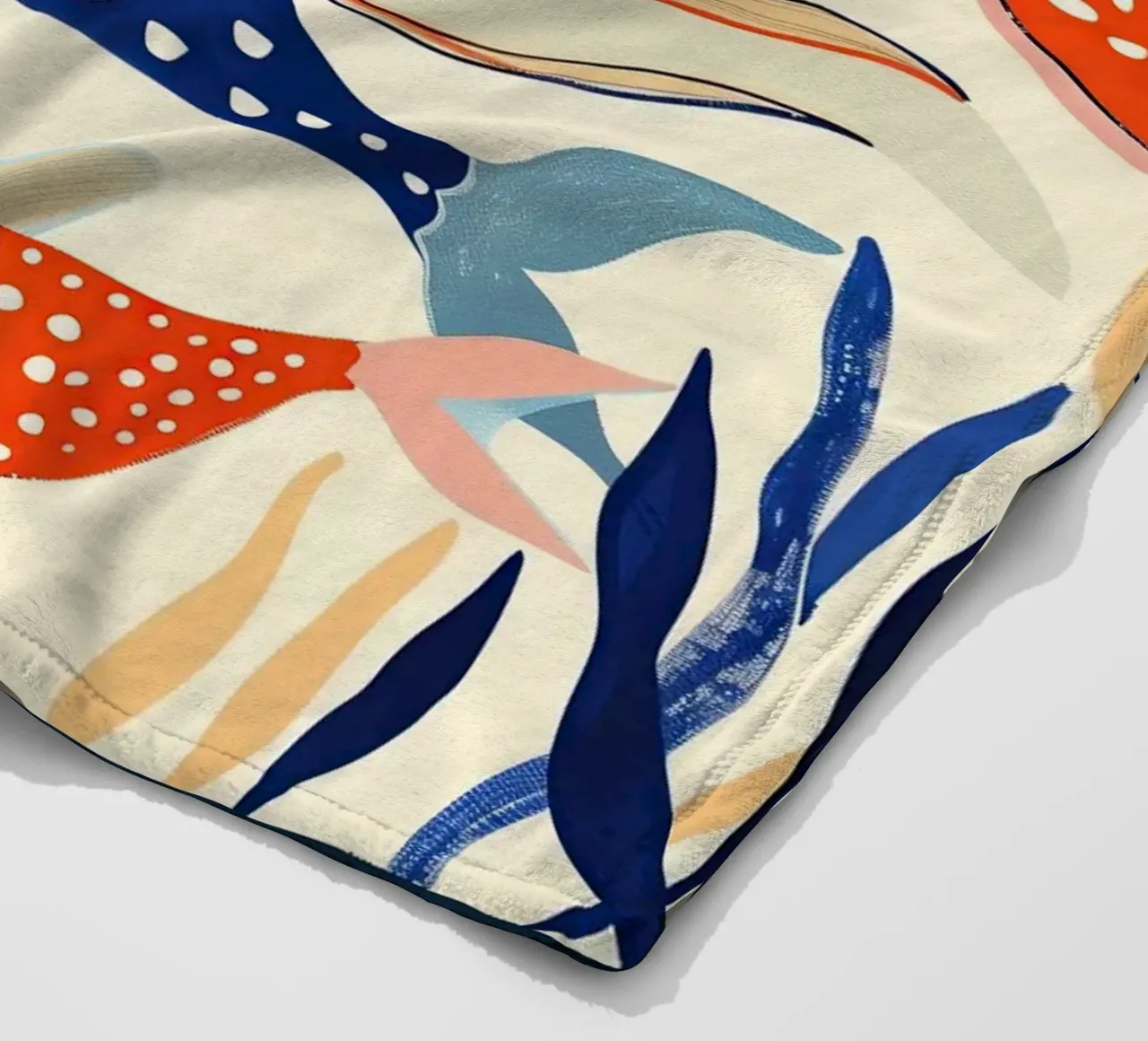 Dancing Fish Fleecedecke von Luca