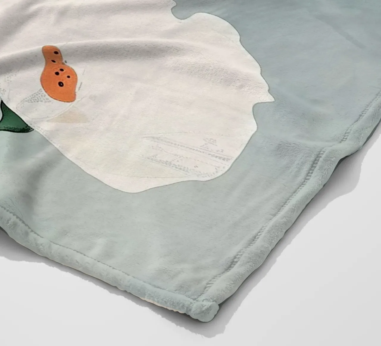 White Bloom Study Fleecedecke von softsoul