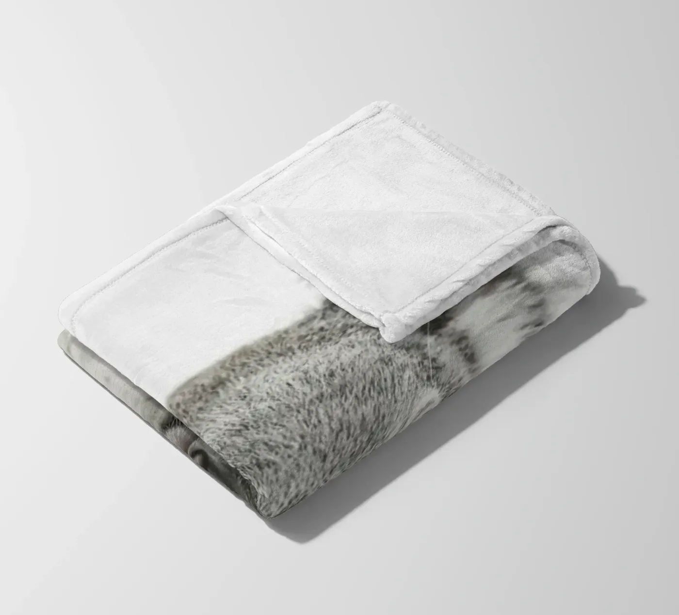 Close fleece blanket by PERSIE