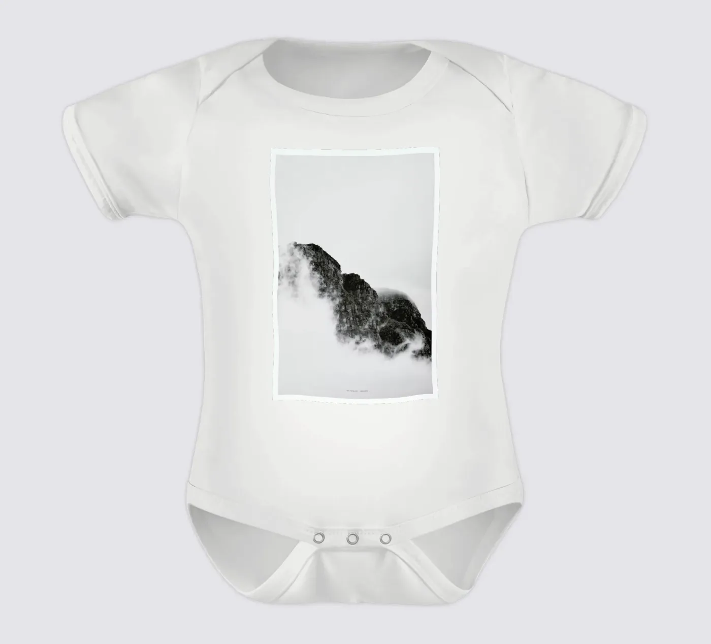 Mountain body bébé de The Wall Shop