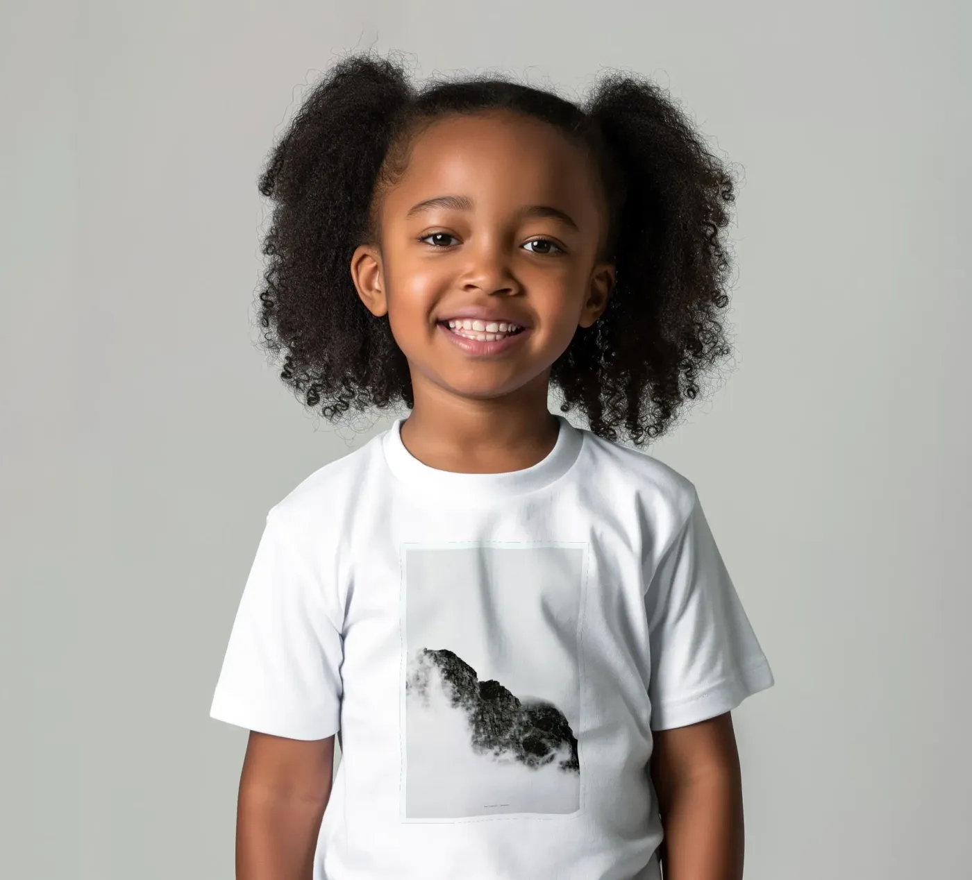 Mountain t-shirt bambini da The Wall Shop