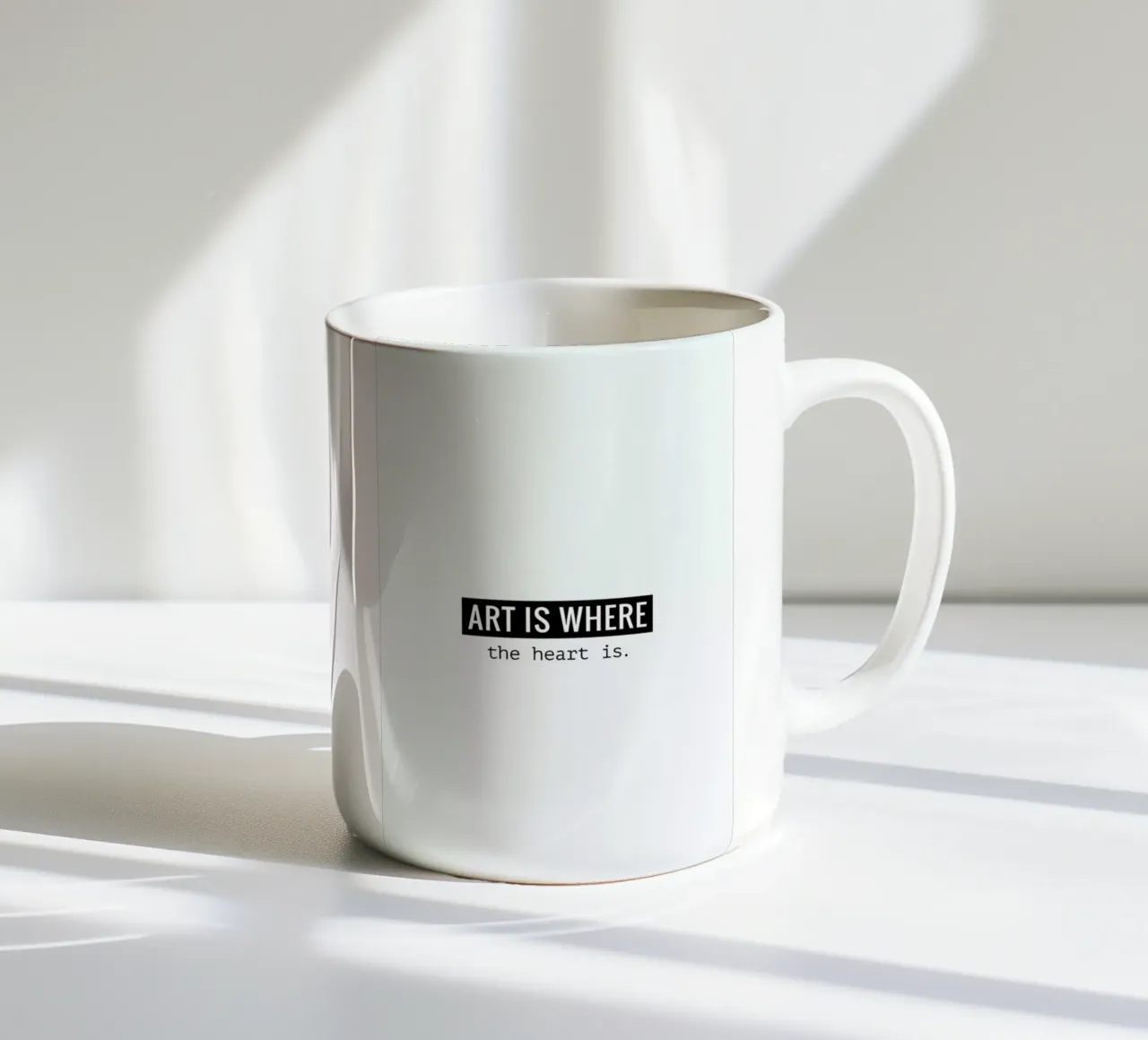 Art is where the heart is tazza in ceramica da Andreas Wundersee