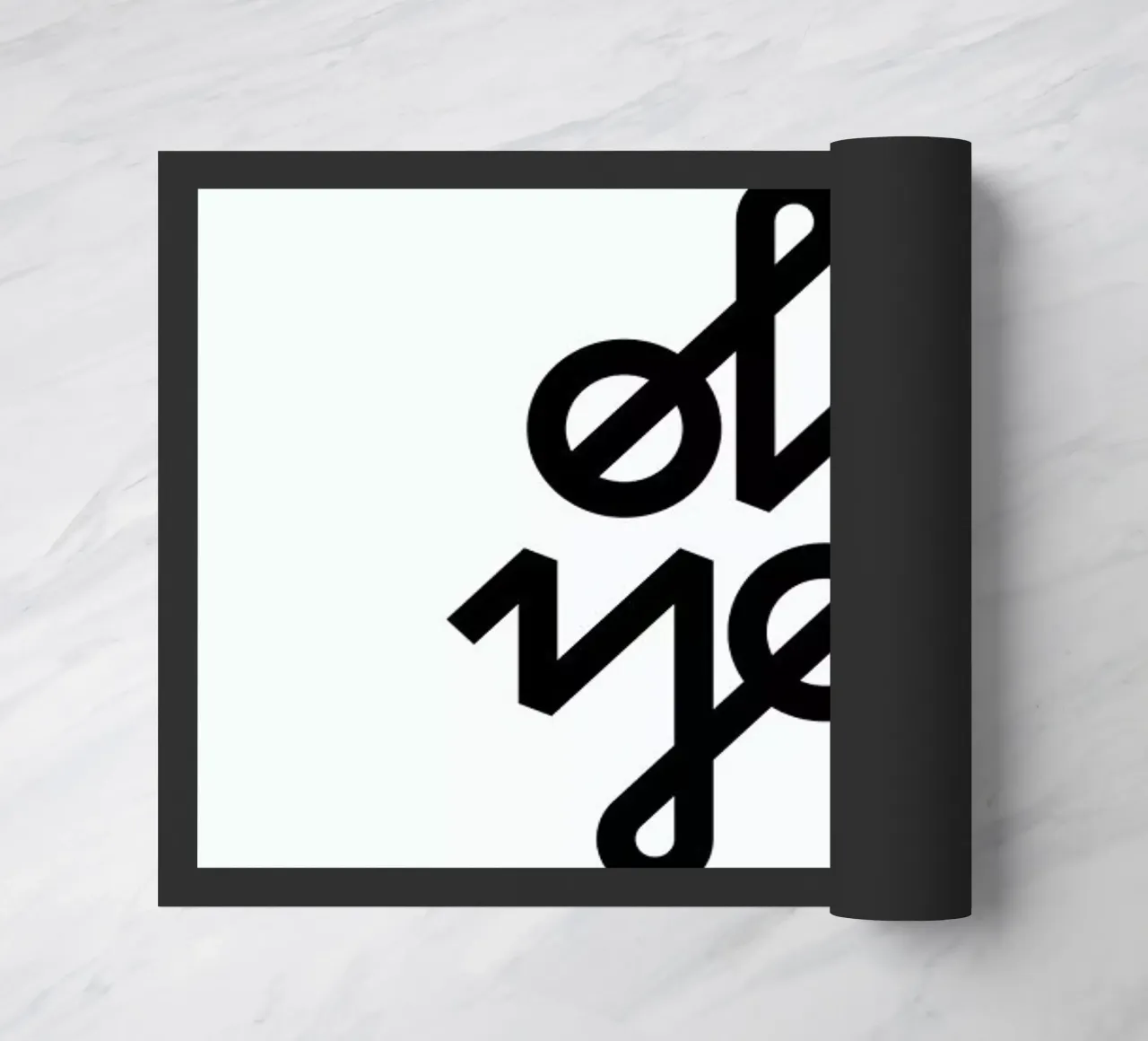 Oh Yes zerbino da BLAEK Design Studio