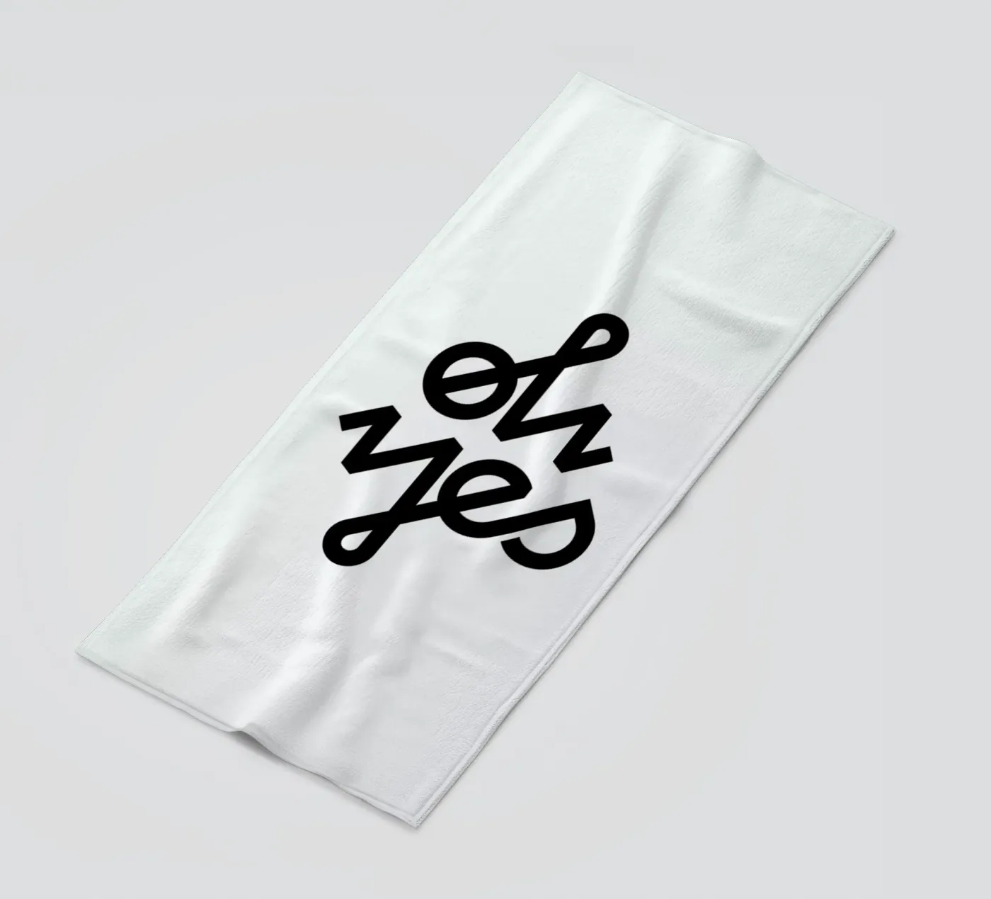 Oh Yes telo mare da BLAEK Design Studio