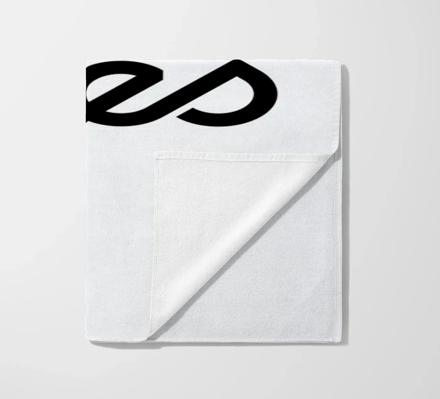 Oh Yes telo mare da BLAEK Design Studio