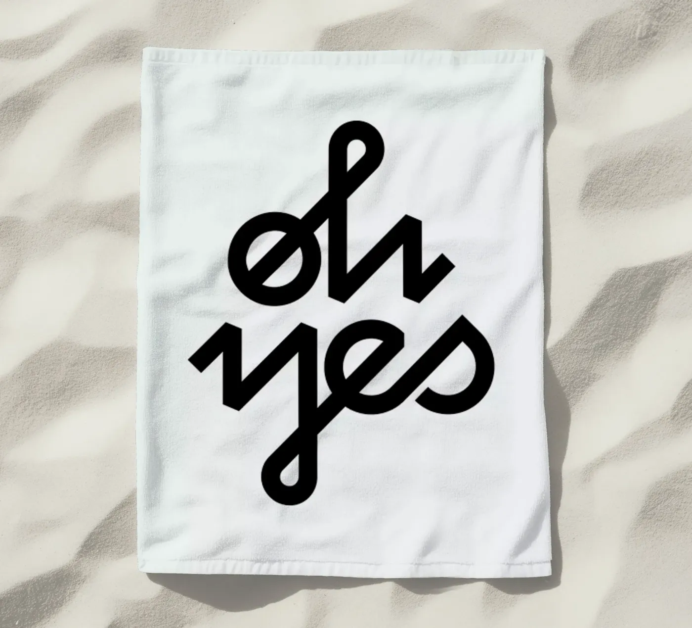 Oh Yes telo mare da BLAEK Design Studio