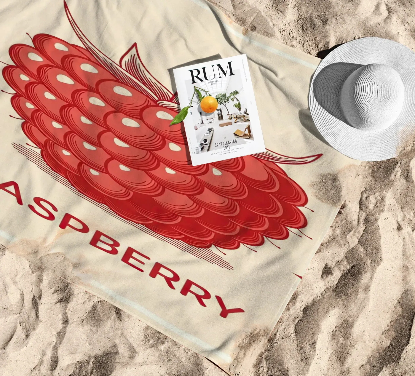 Raspberry Delicate Strandtuch von ArtPlane