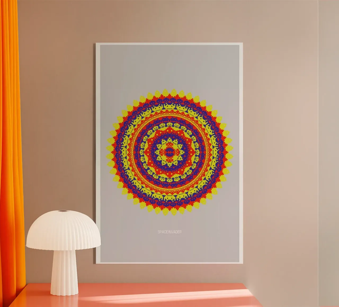 Space Invader Mandala plexiglass da Olivier Marchand