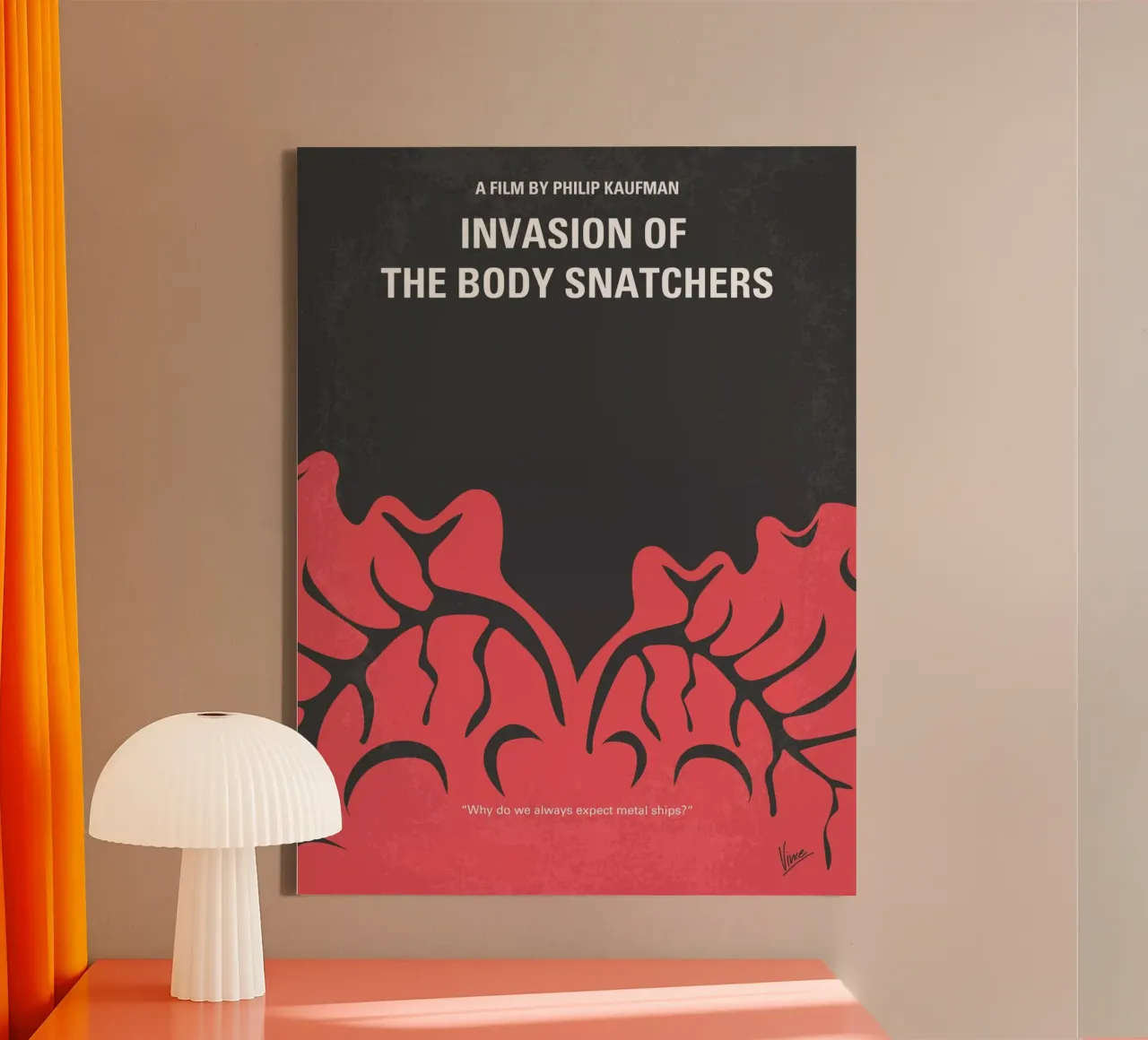 No374 My Invasion of the Body Snatchers minimal movie canvas met Baklijst van Chungkong
