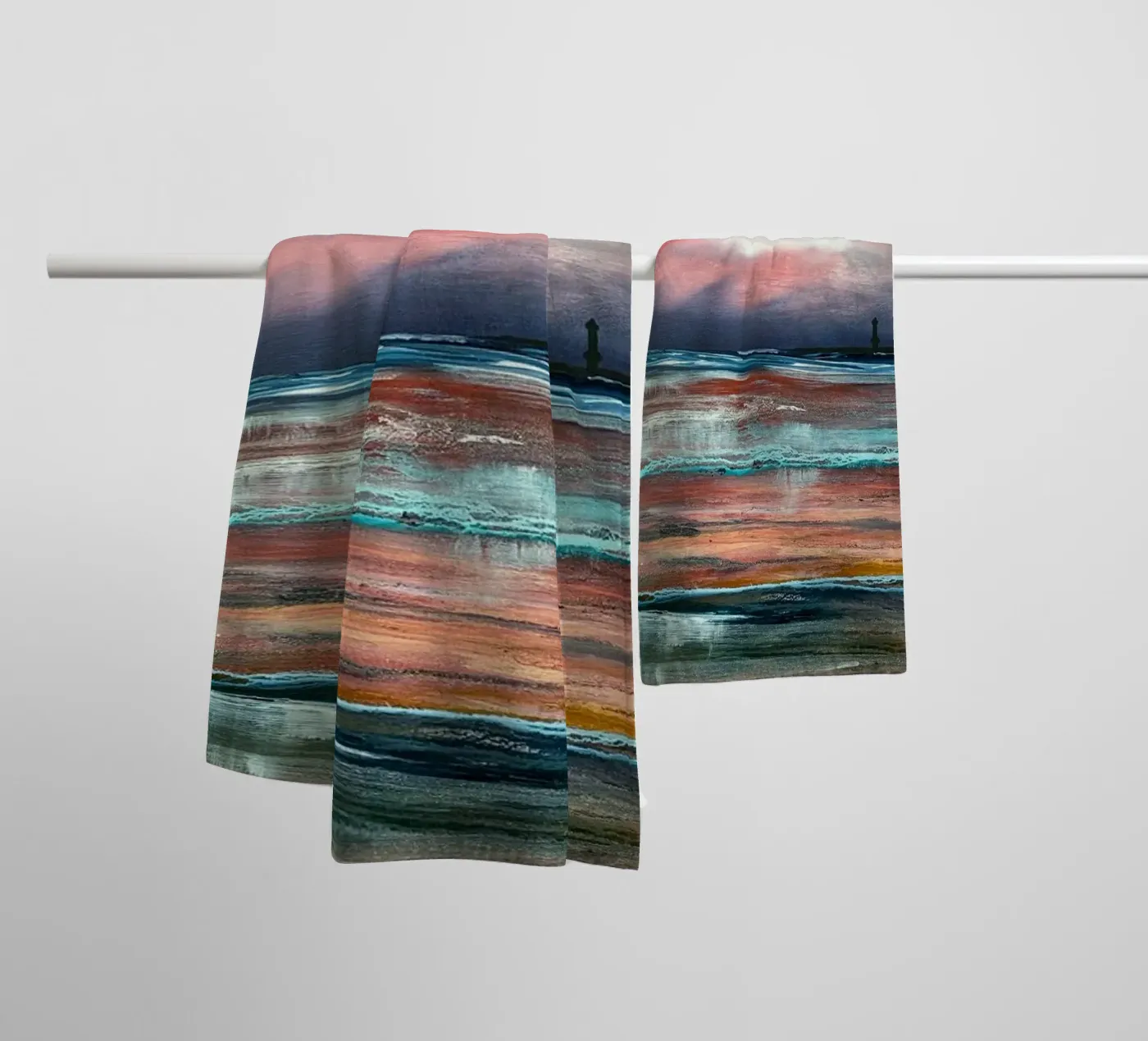 Liebe Ebbe towel by Alex Blaschke