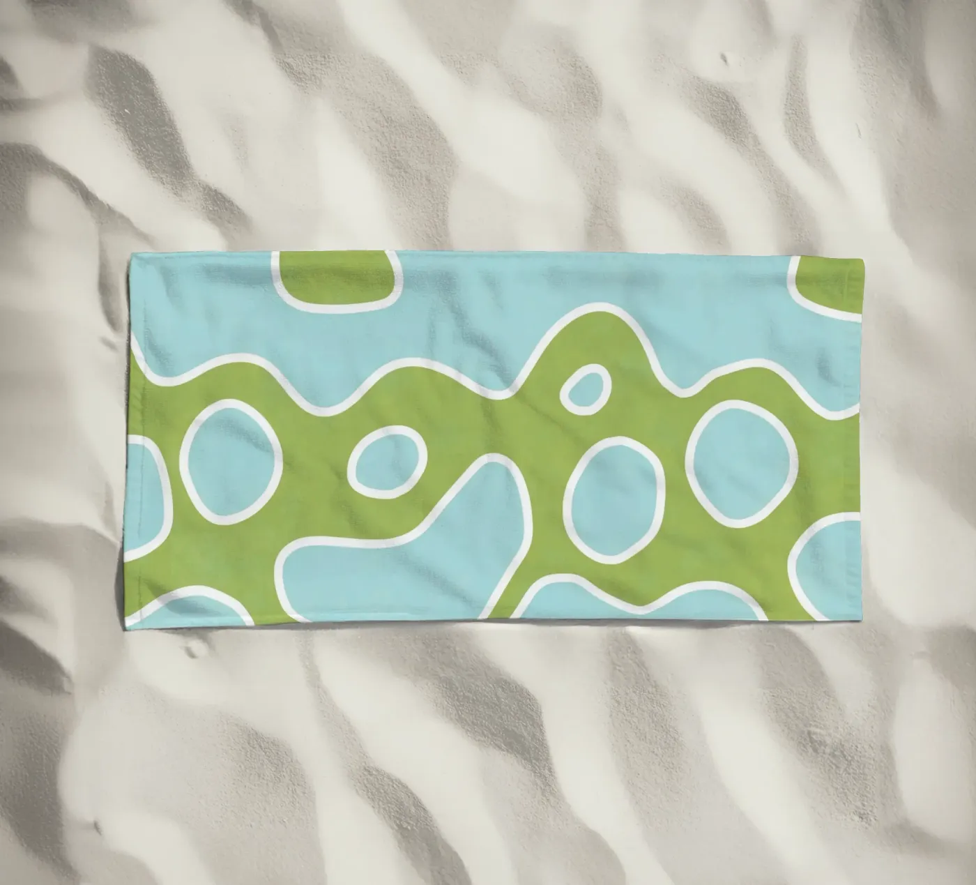 AA6 strandhanddoek van shellybremmer -swirls
