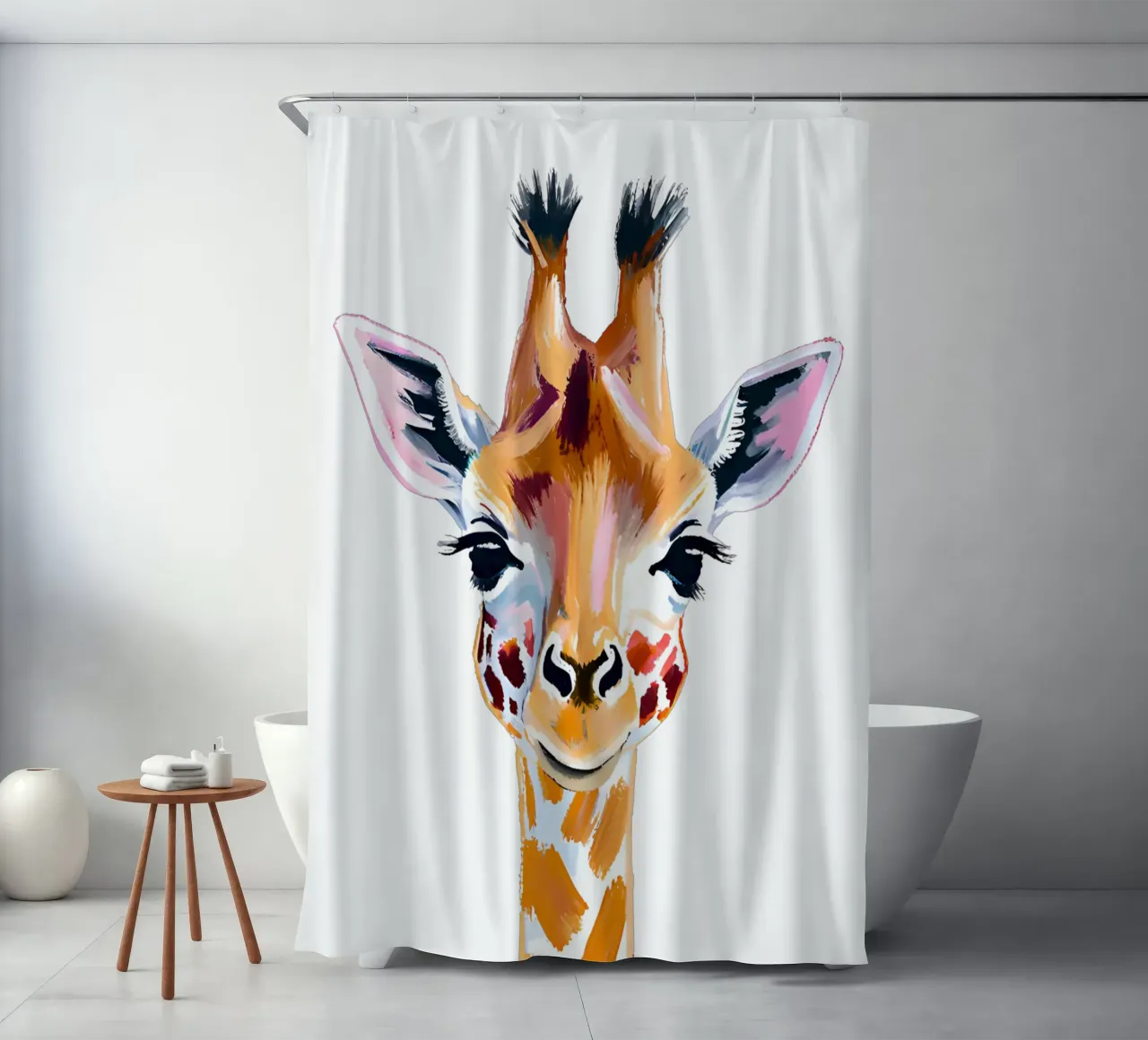 Kleine Giraffe shower curtain by Ohkimiko