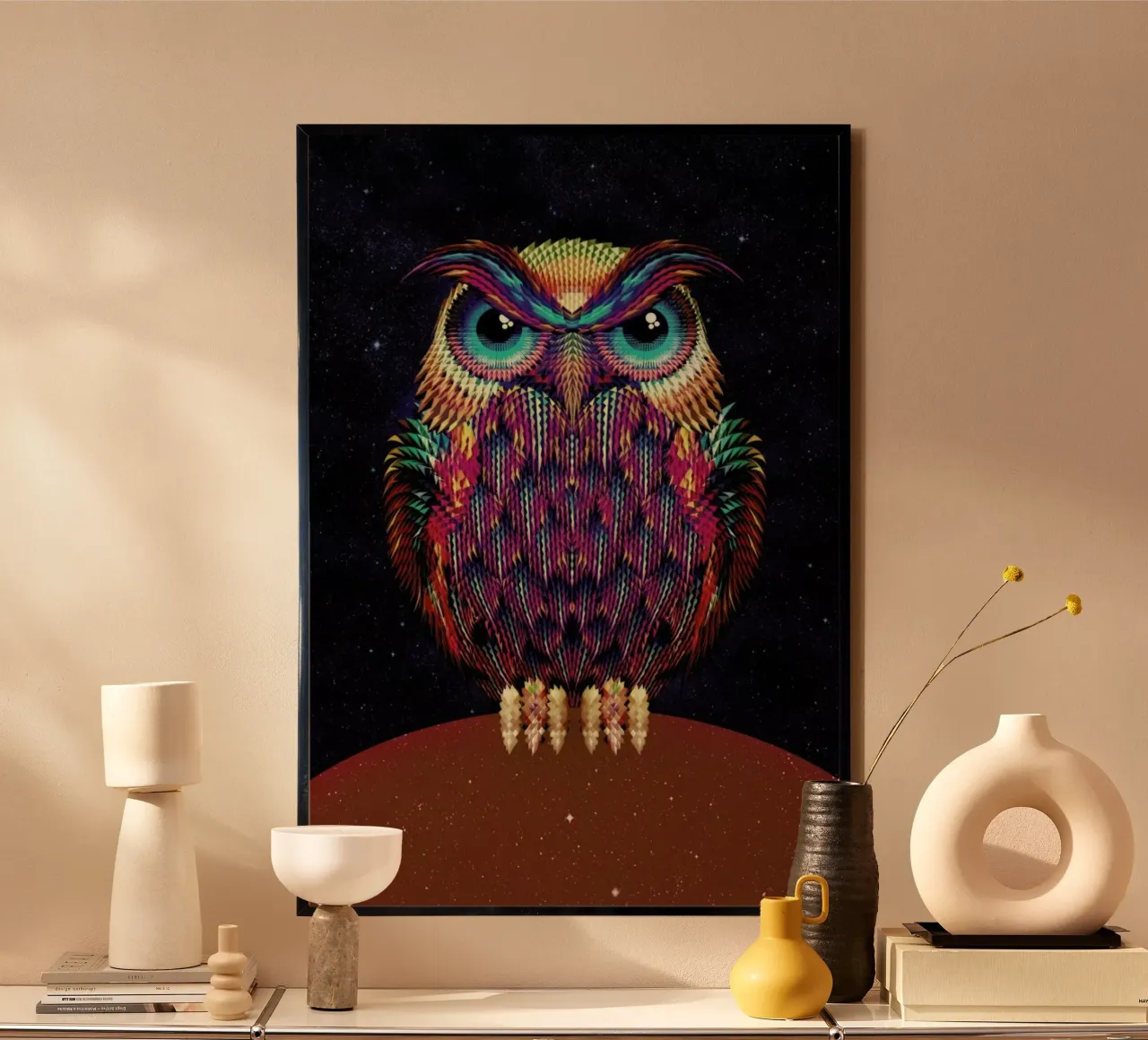 Owl 2 poster con telaio in plastica da Ali Gulec