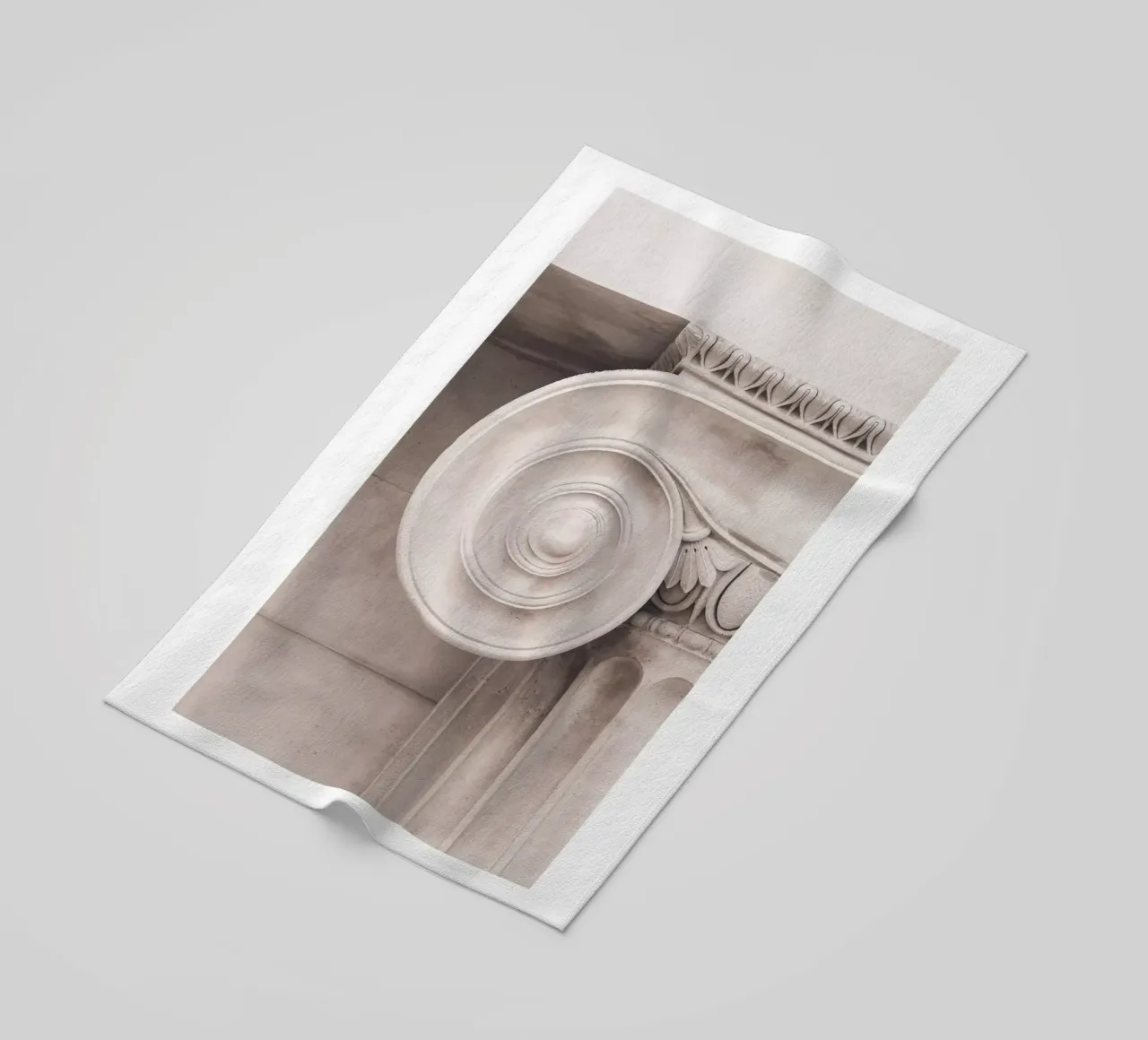 Colonna classica - Design architettonico antico telo mare da Whole©