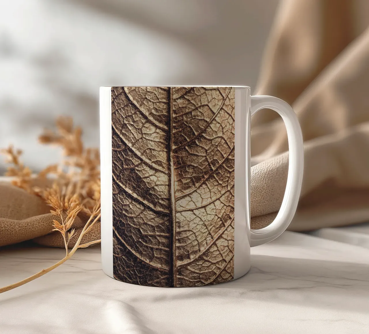 Foglia d'oro - texture naturale dall'aspetto metallico tazza in ceramica da Whole©