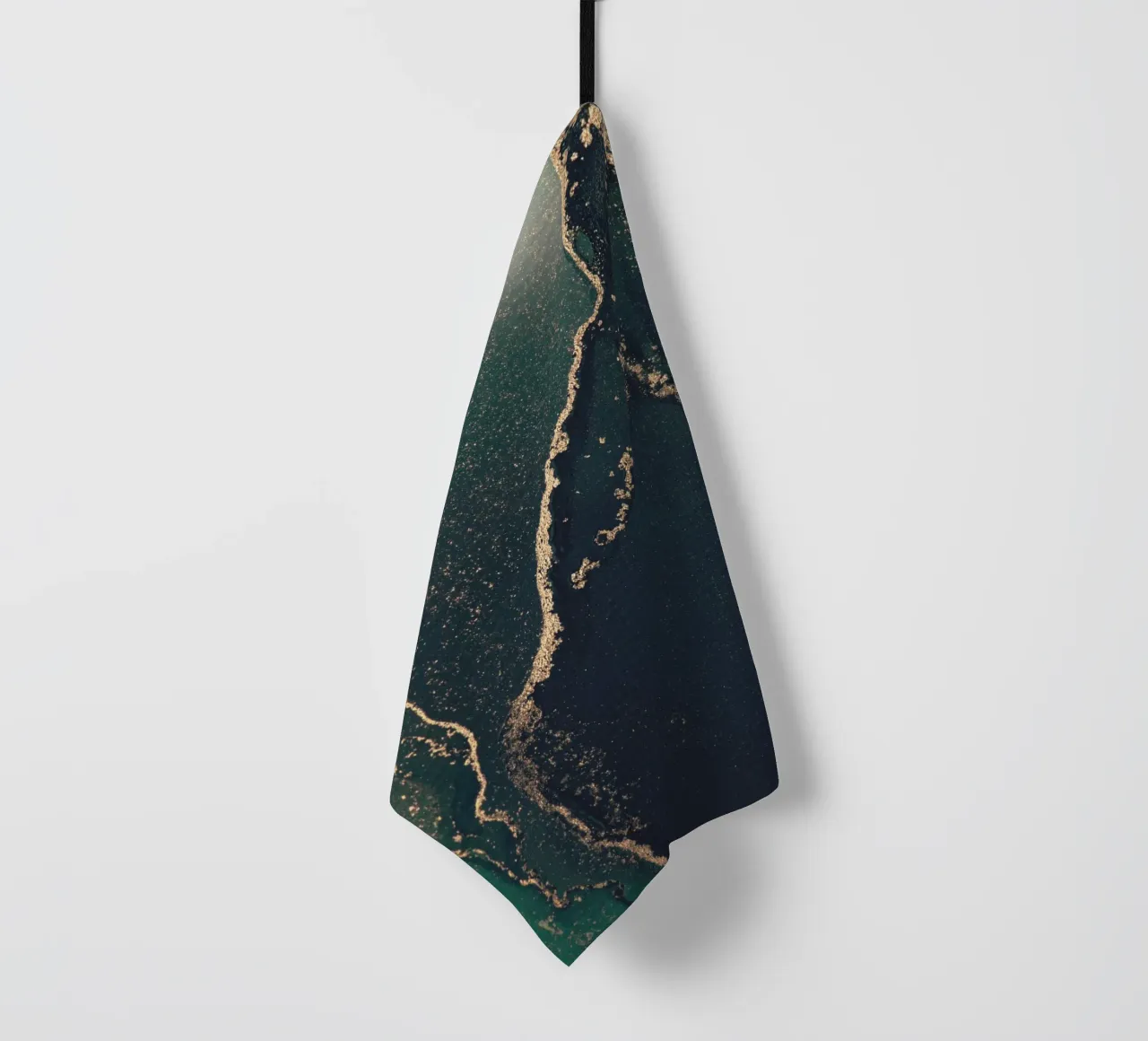 Aspect abstrait du marbre - art vert et or torchon de Whole©
