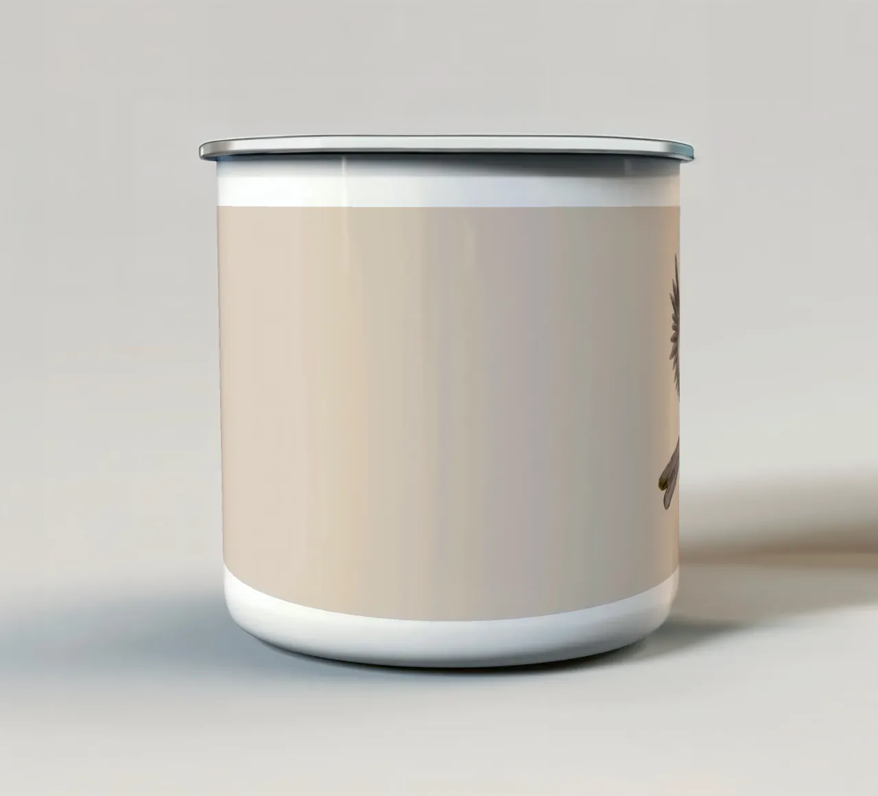 Disegno ad acquerello di un pettirosso in volo tazza in smalto da BwiseLizzy