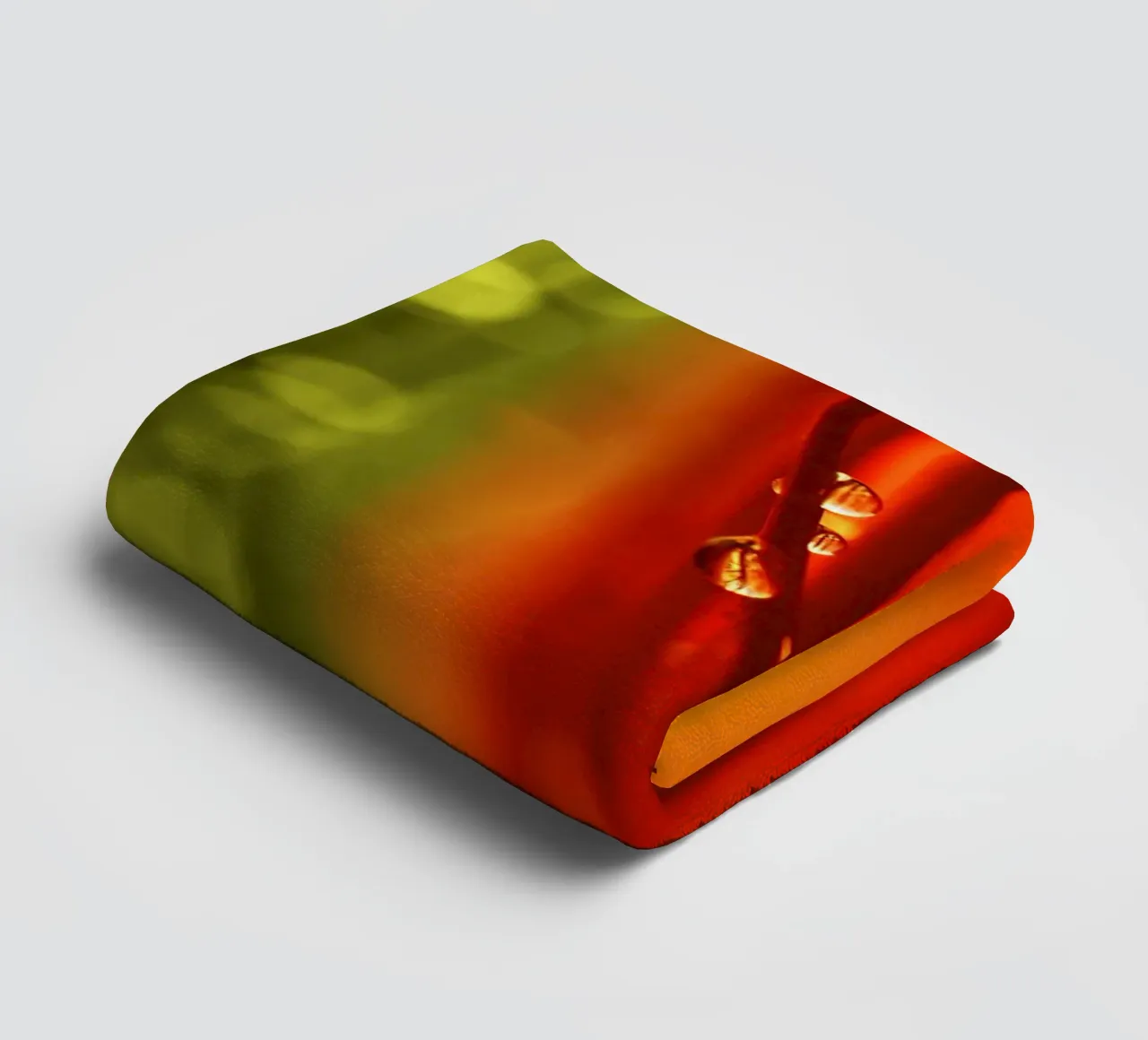 water droplet Handtuch von Atteloi Fotografie