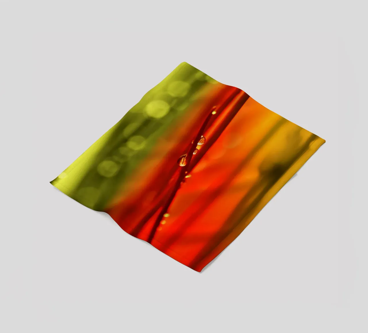 Wassertropfen Fleecedecke von Atteloi Fotografie