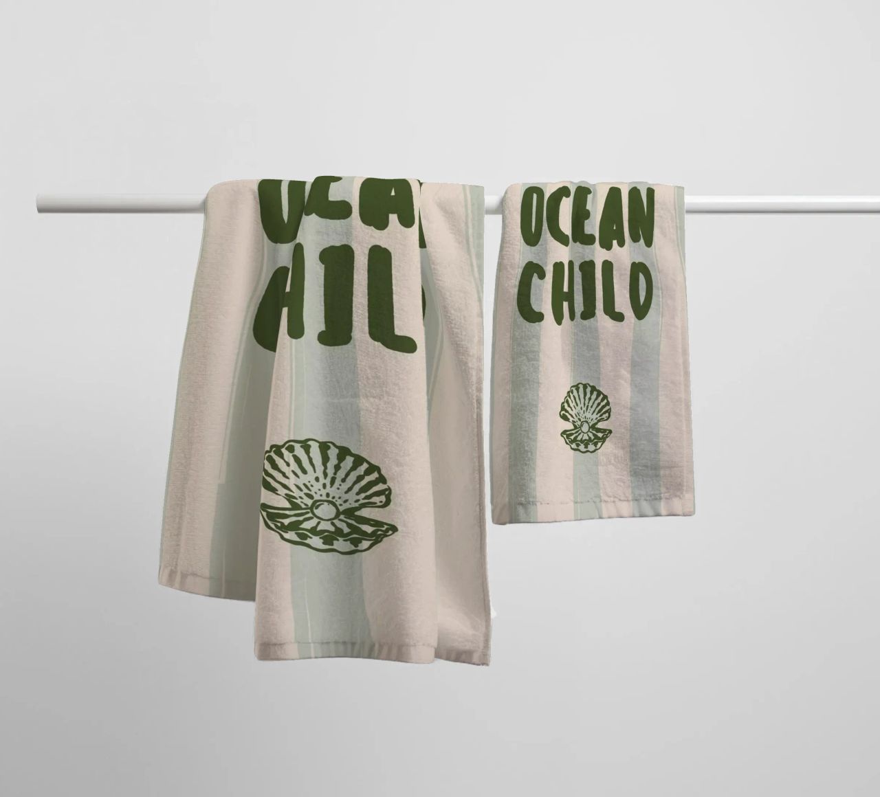 Boho Vacation 9 Ocean Child asciugamano da bagno da Boho Print Collection