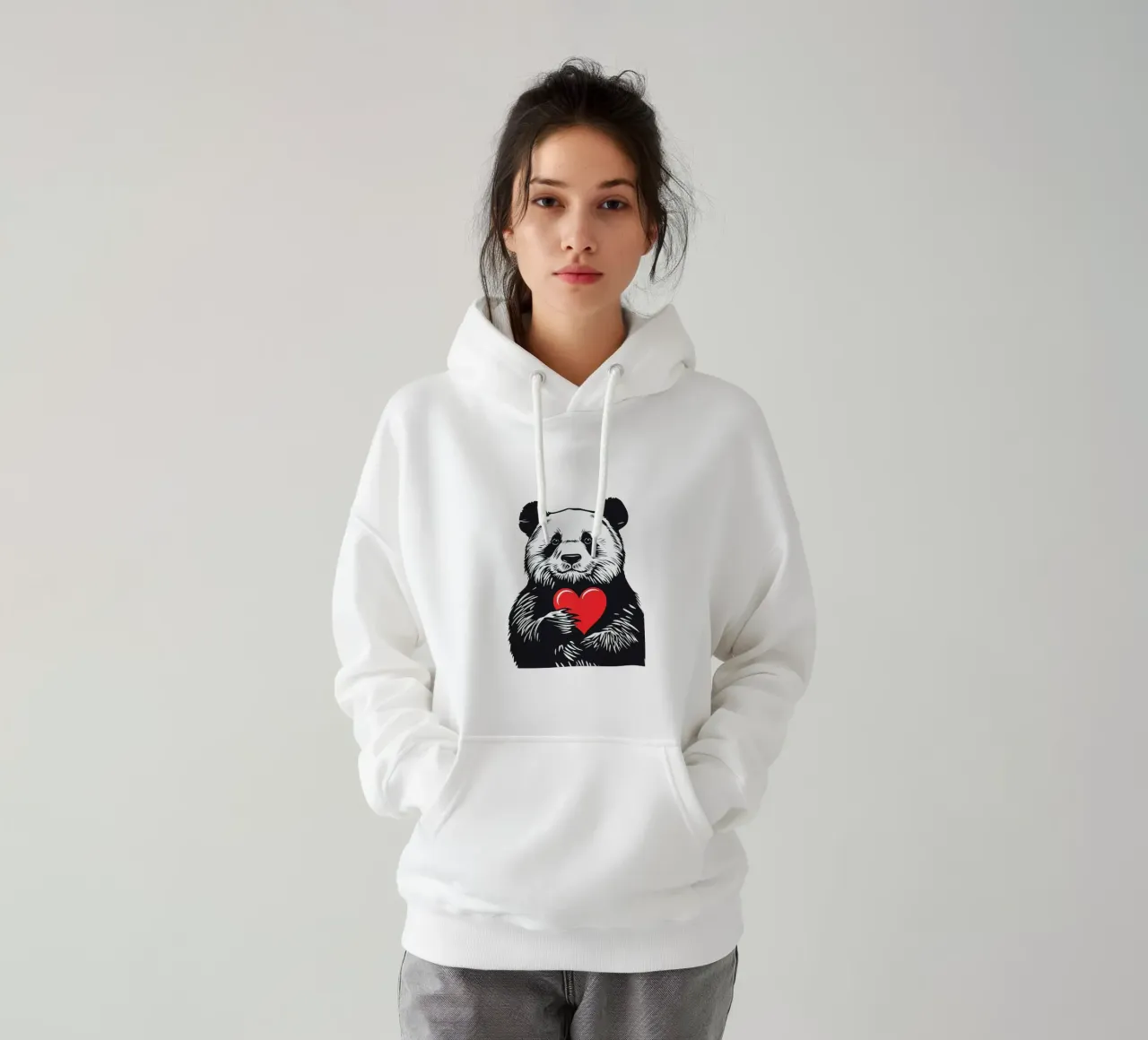 Panda bianco e nero con cuore rosso felpa con cappuccio da Autofocus