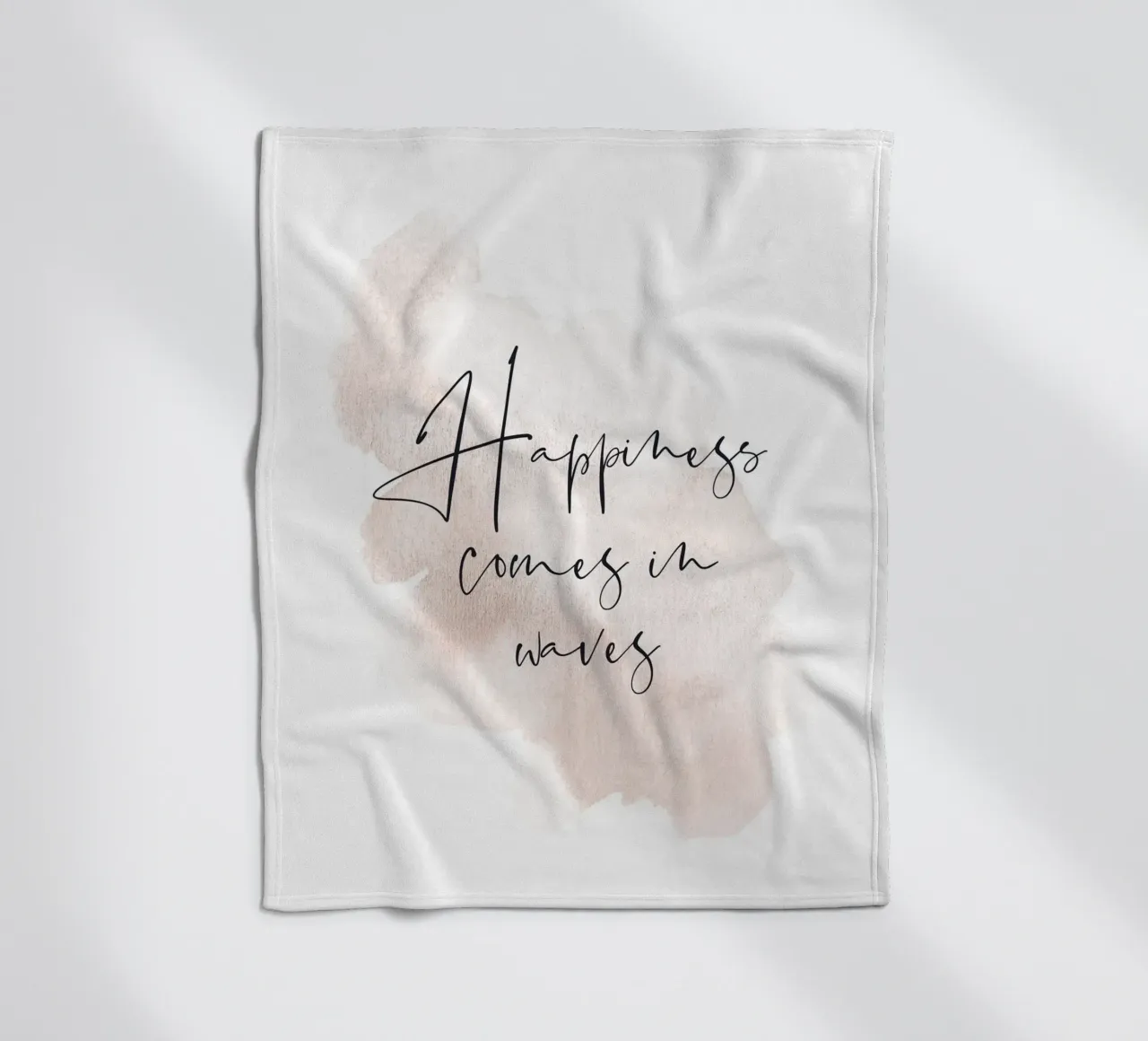 Aquarell Zitat - Das Glück kommt in Wellen Fleecedecke von Whole©