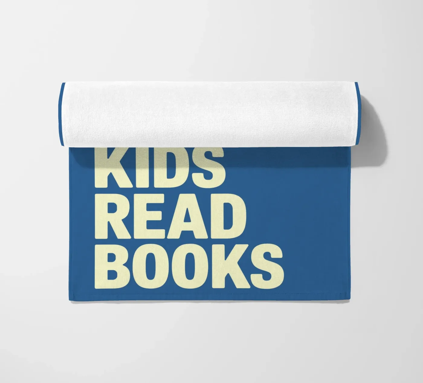 BOOKS Strandtuch von FELICIA