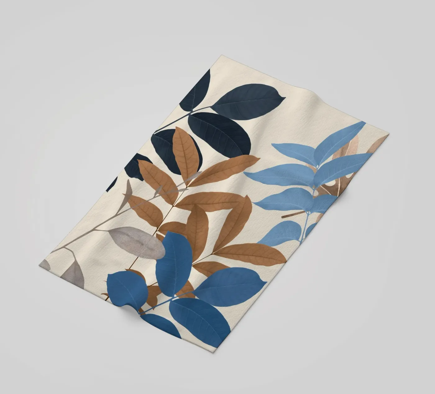 Foglie blu e ocra telo mare da ThingDesign