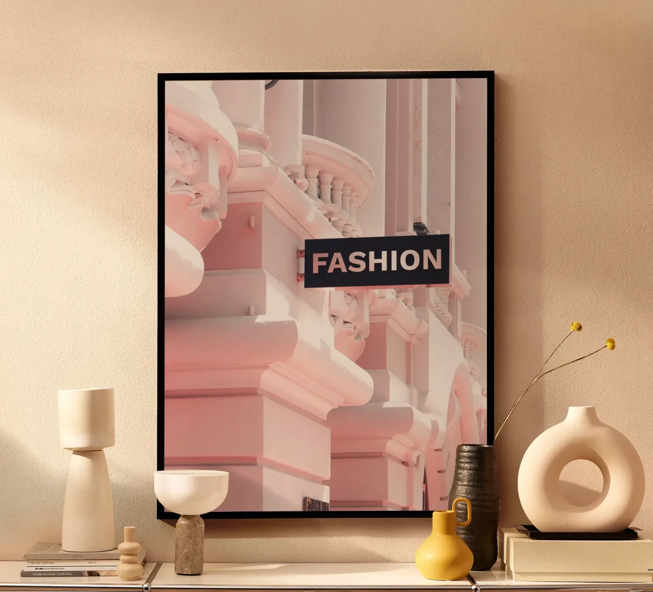 Icona di moda - Arte della moda urbana poster con telaio in alluminio da Whole©