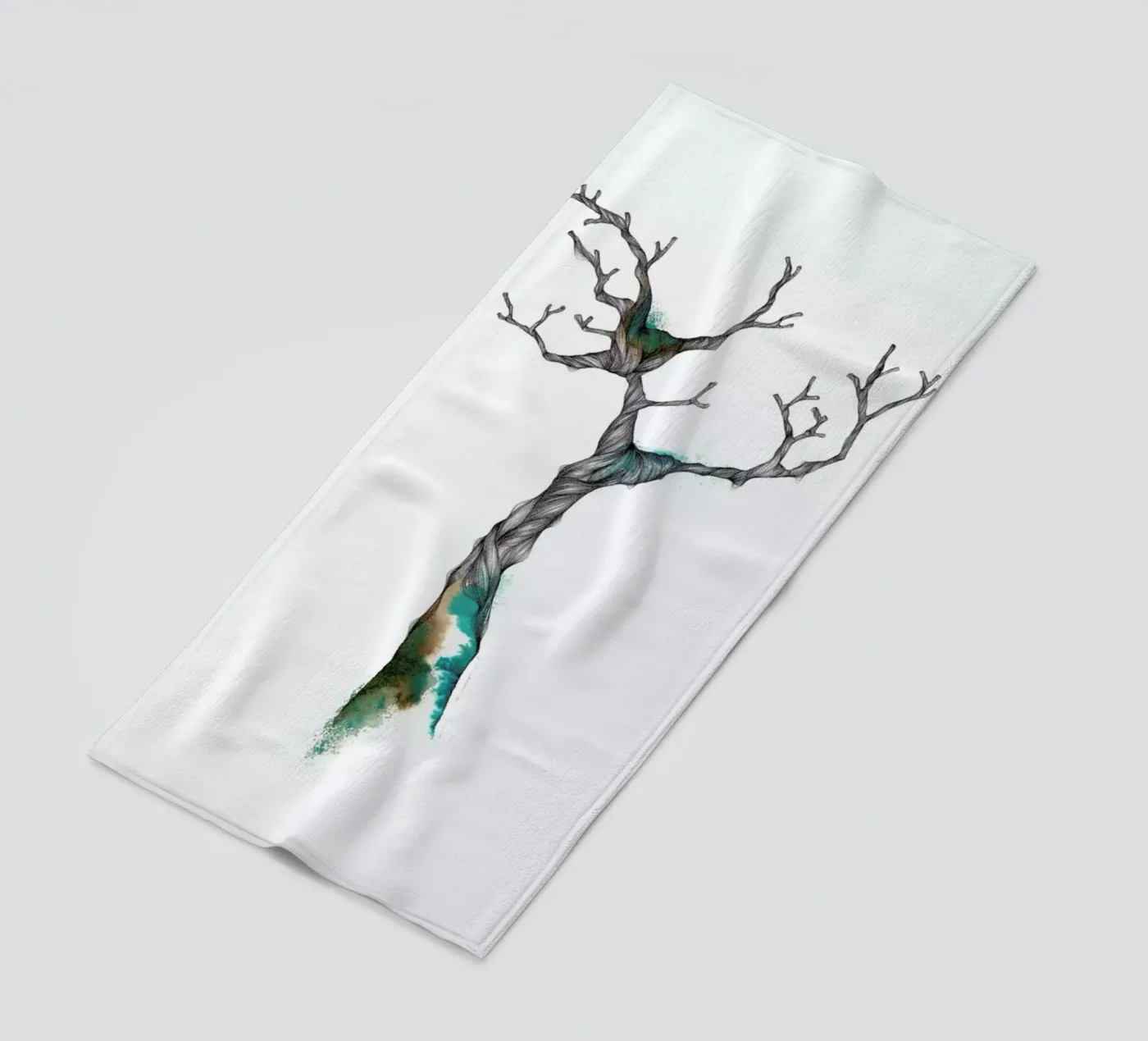 Arbre beach towel by Marina Guiu