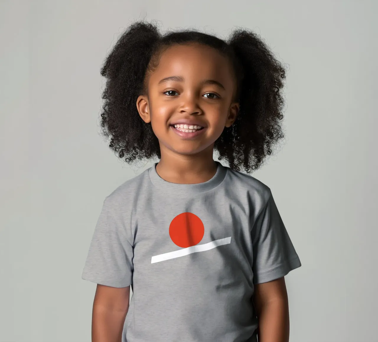 Equilibrio t-shirt bambini da Rose Beck Art