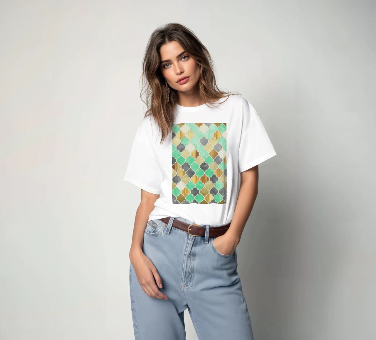 Textured Moroccan Pattern t-shirt da Micklyn Le Feuvre