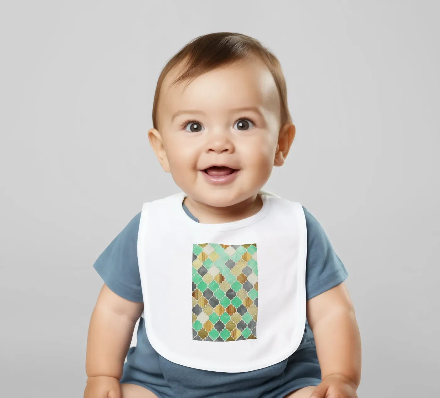 Textured Moroccan Pattern bavaglino da Micklyn Le Feuvre