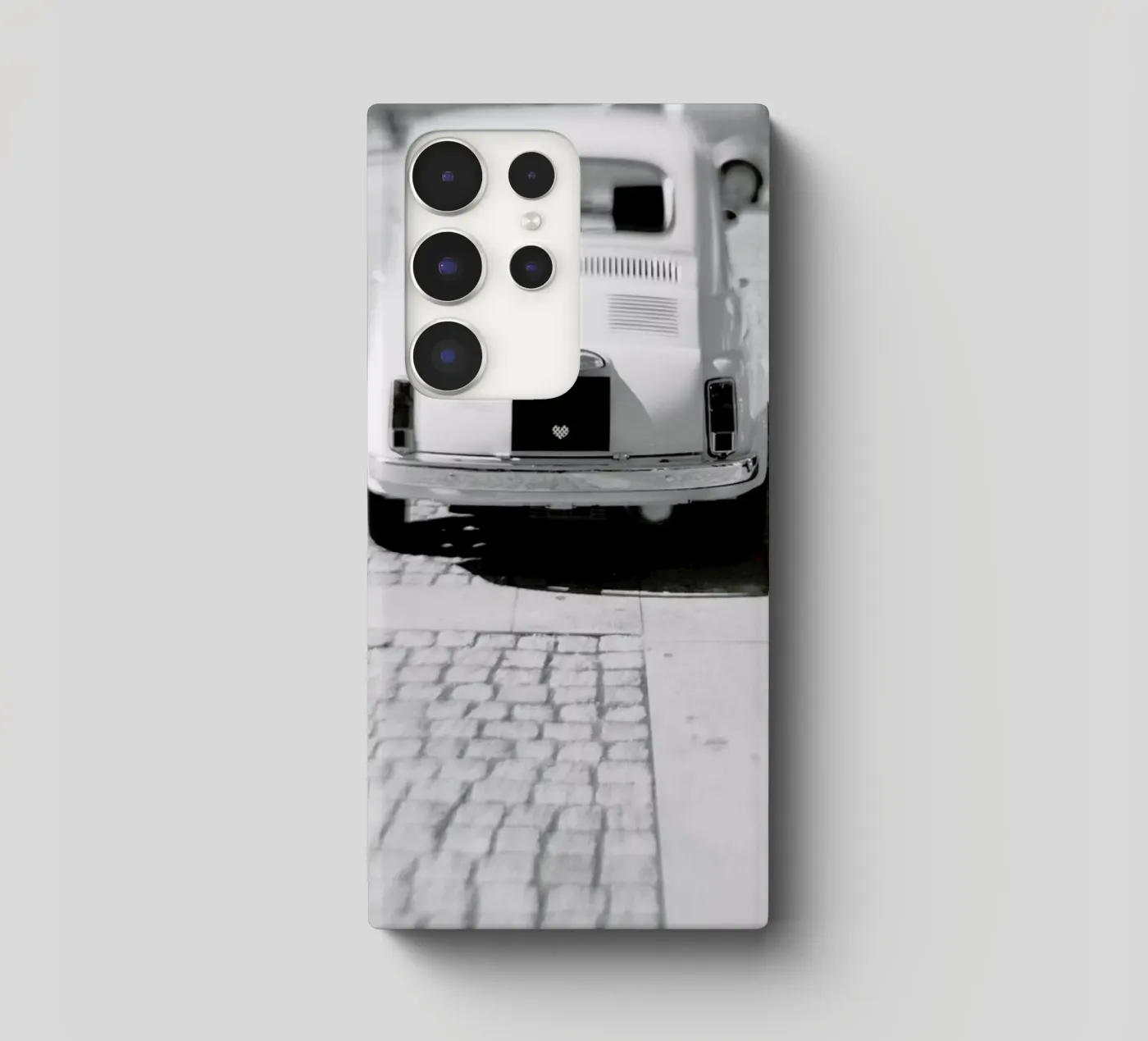 Hers cover samsung da Ingrid Beddoes