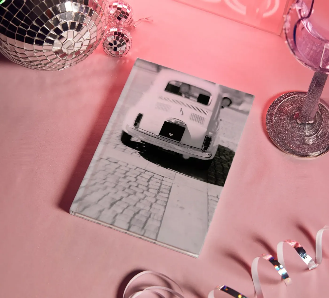 Hers notebook by Ingrid Beddoes