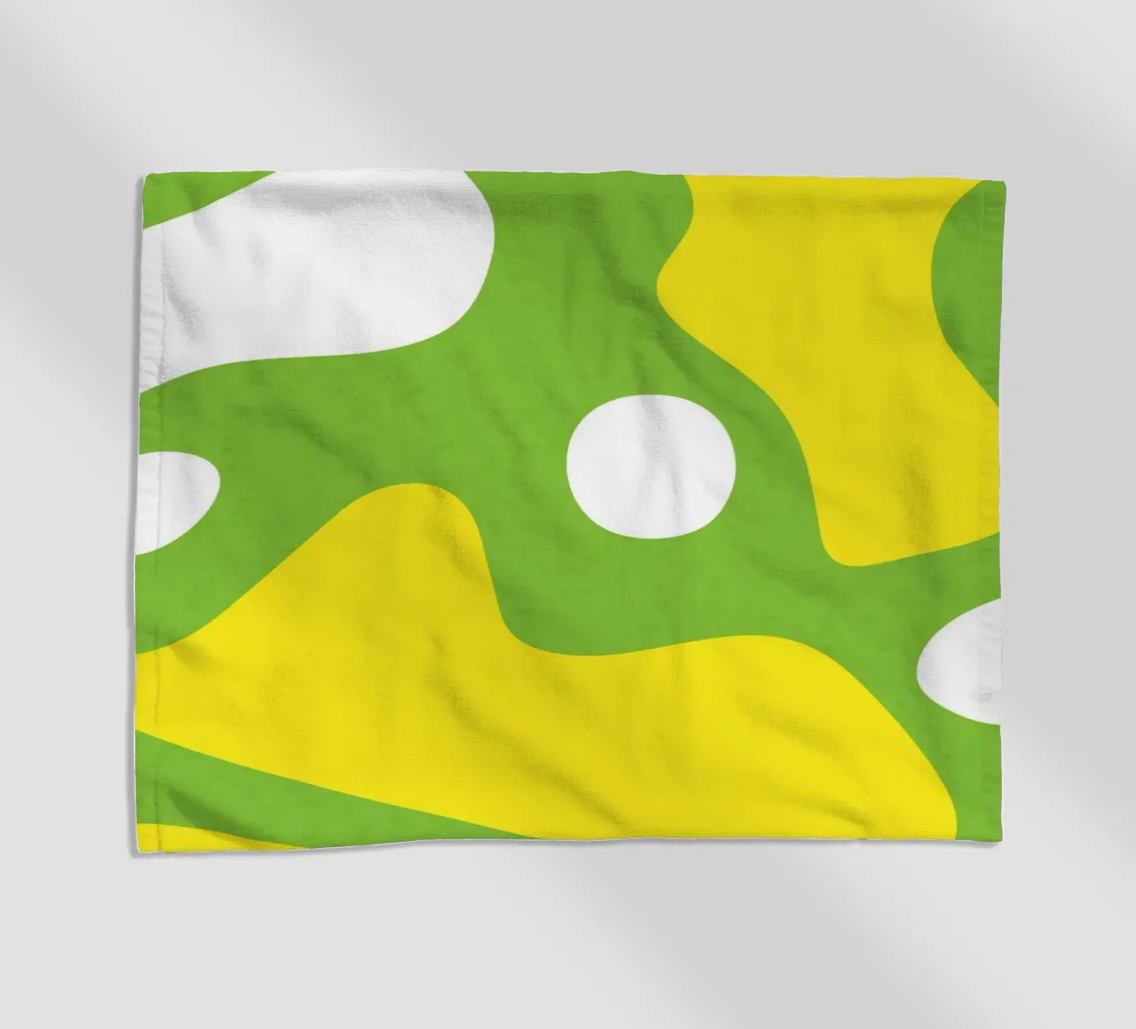 AAA63 strandhanddoek van shellybremmer -swirls