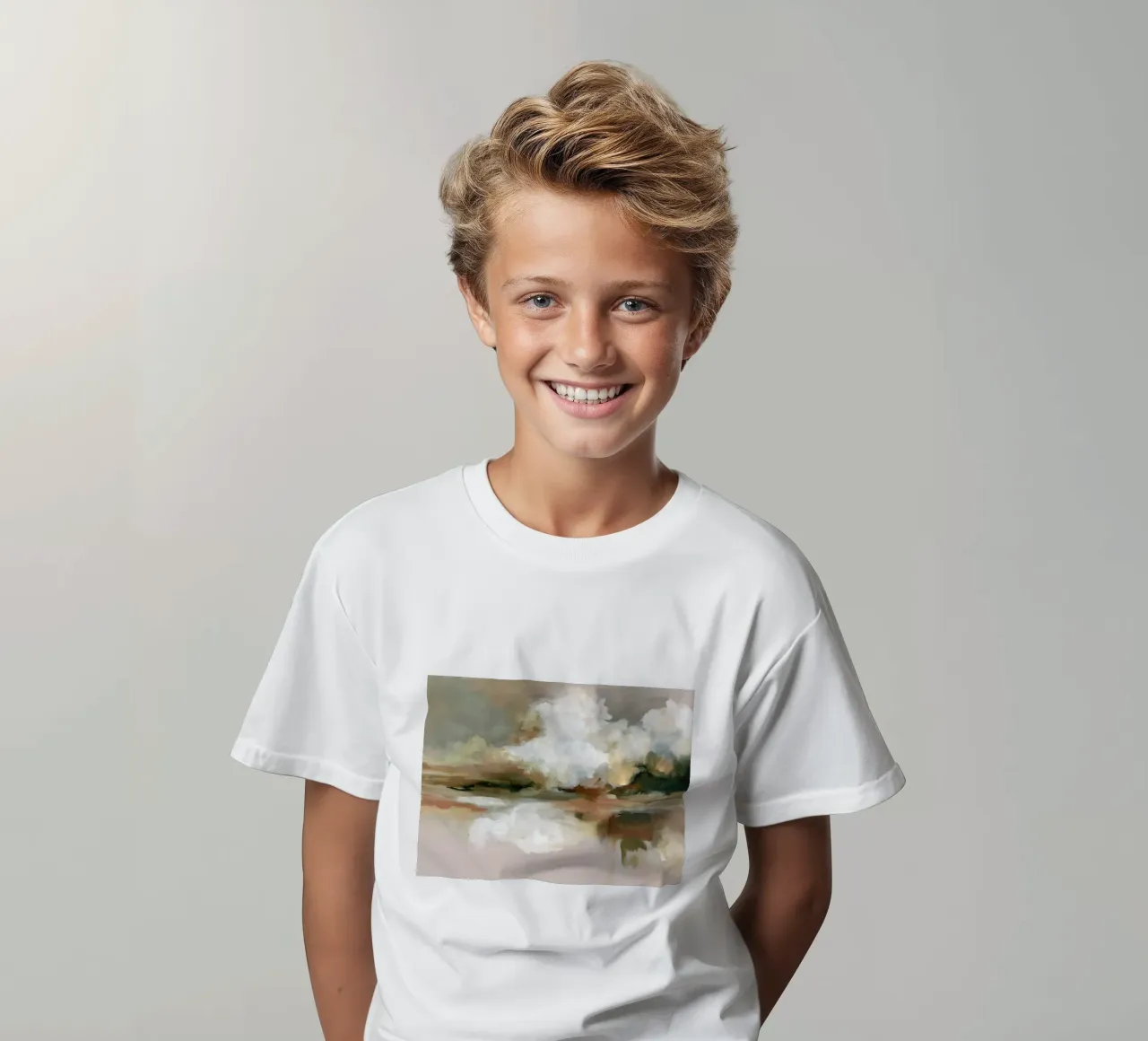 Wolkenreflexion Kinder T-Shirt von M.A.Z.U.N.