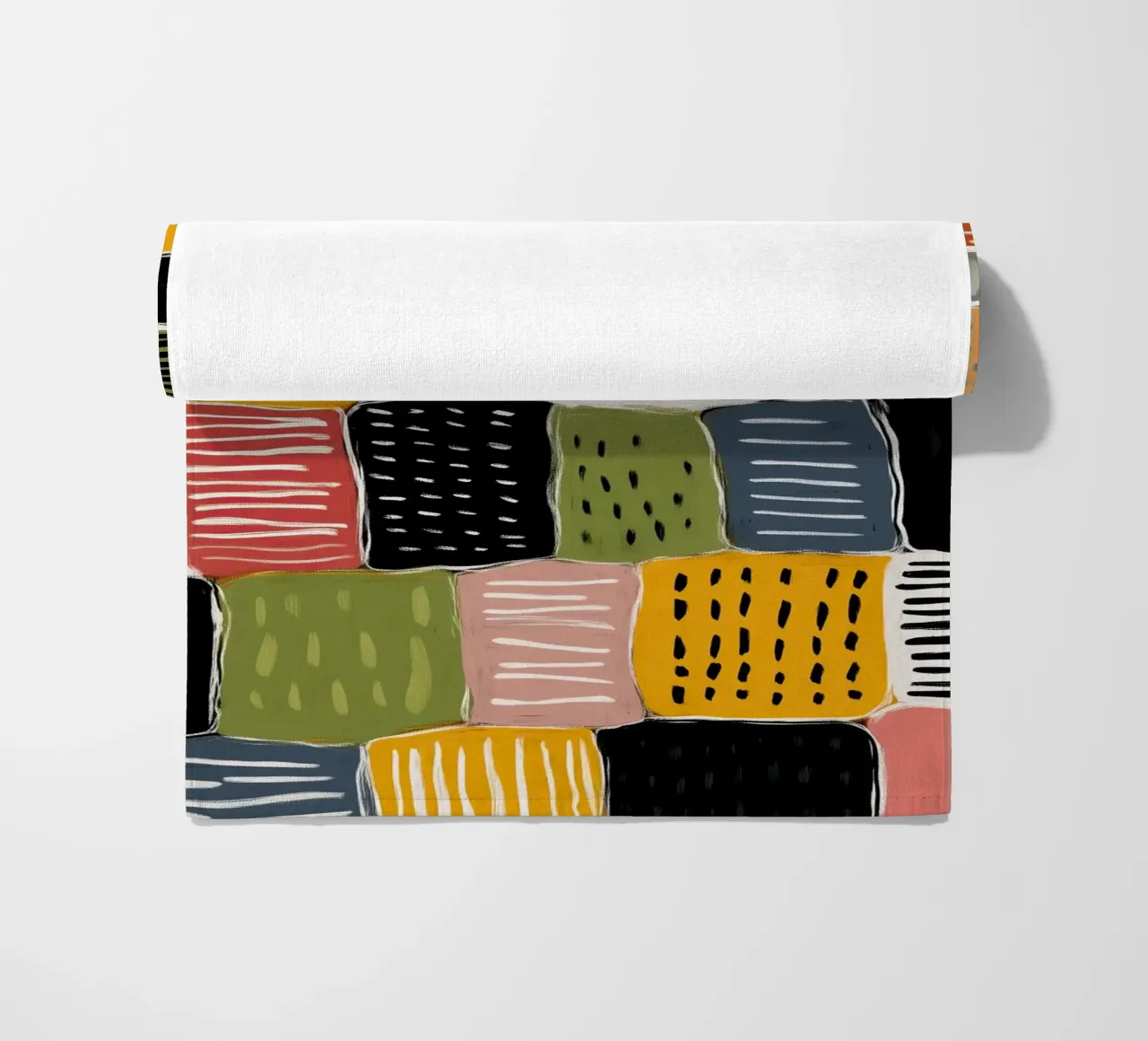 Playful Patchwork strandhanddoek van Sienna Atelier