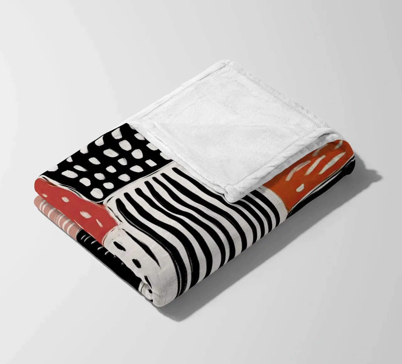 Playful Patchwork Fleecedecke von Sienna Atelier