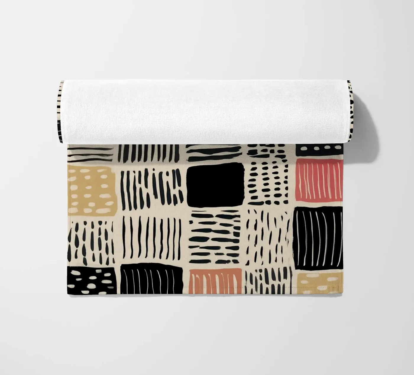 Ink Patchwork Strandtuch von Sienna Atelier