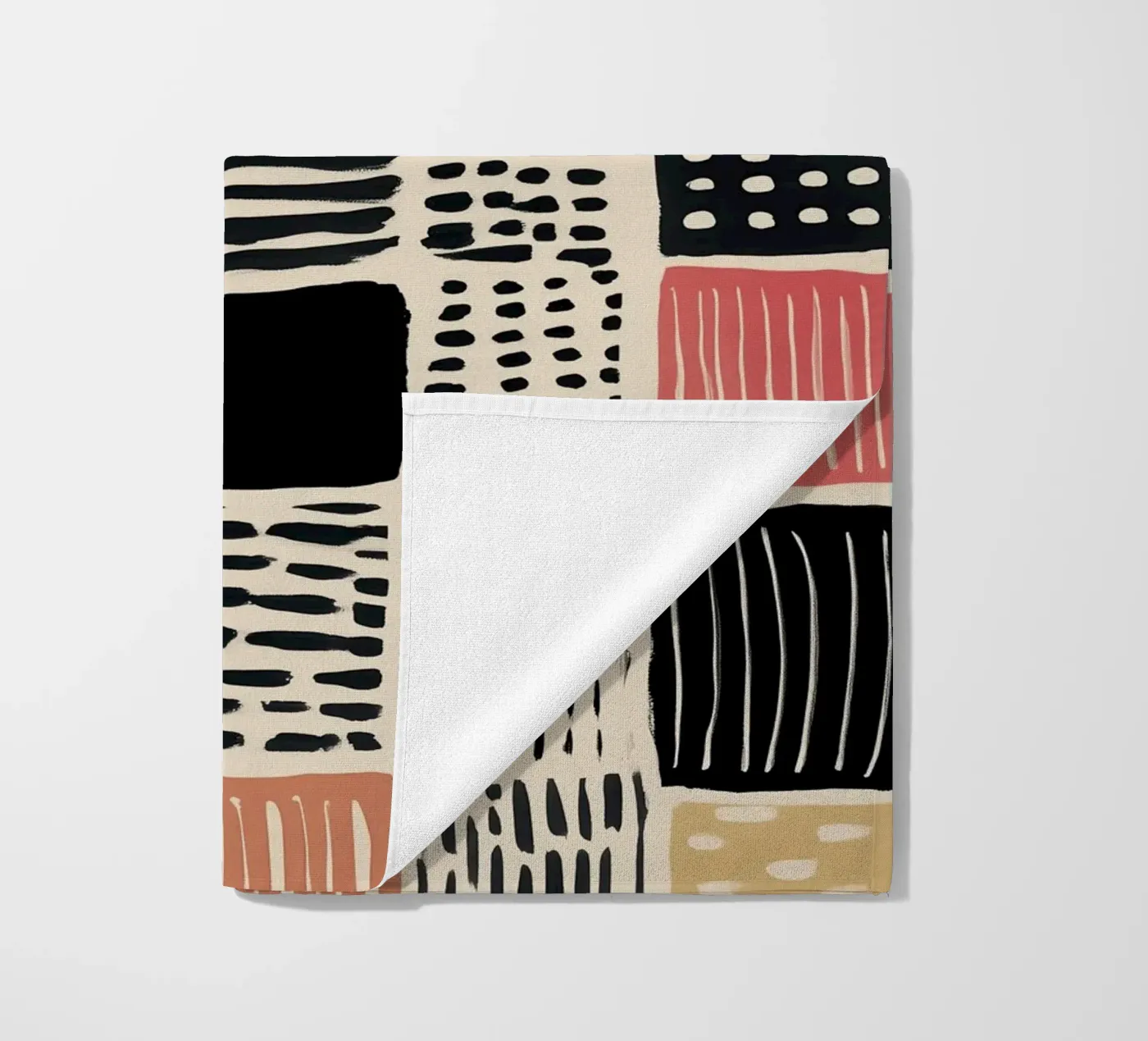 Ink Patchwork Strandtuch von Sienna Atelier