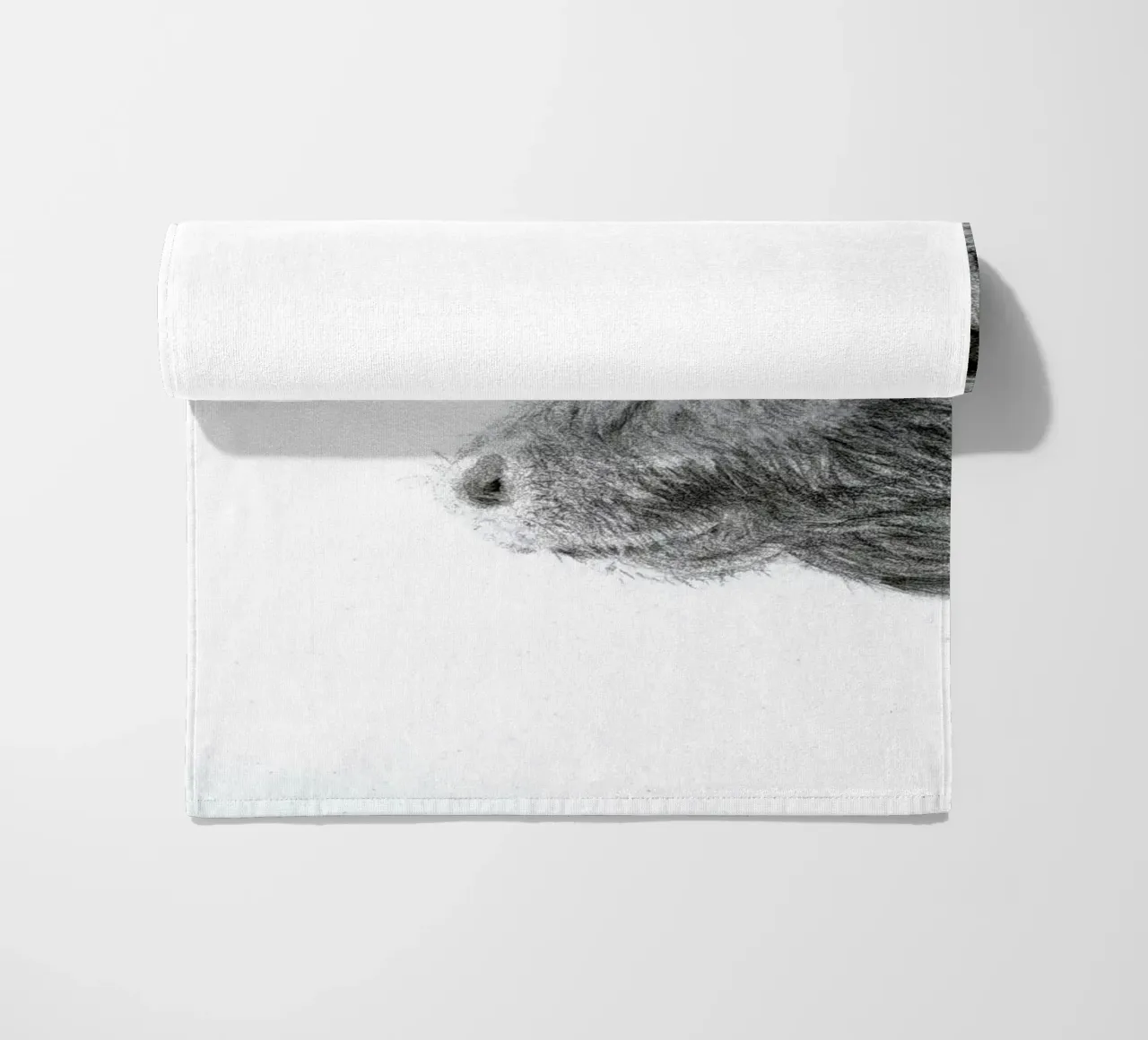 Fissando la nebbia - Ritratto di mucca a matita telo mare da Patruschka’s Paintings