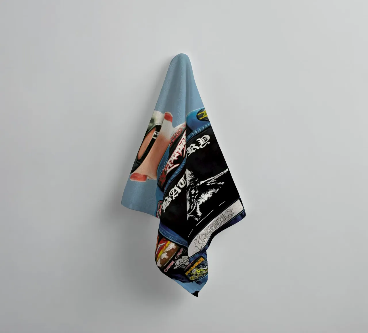 Hellveste 1 asciugamano da bagno da Jérôme Romain