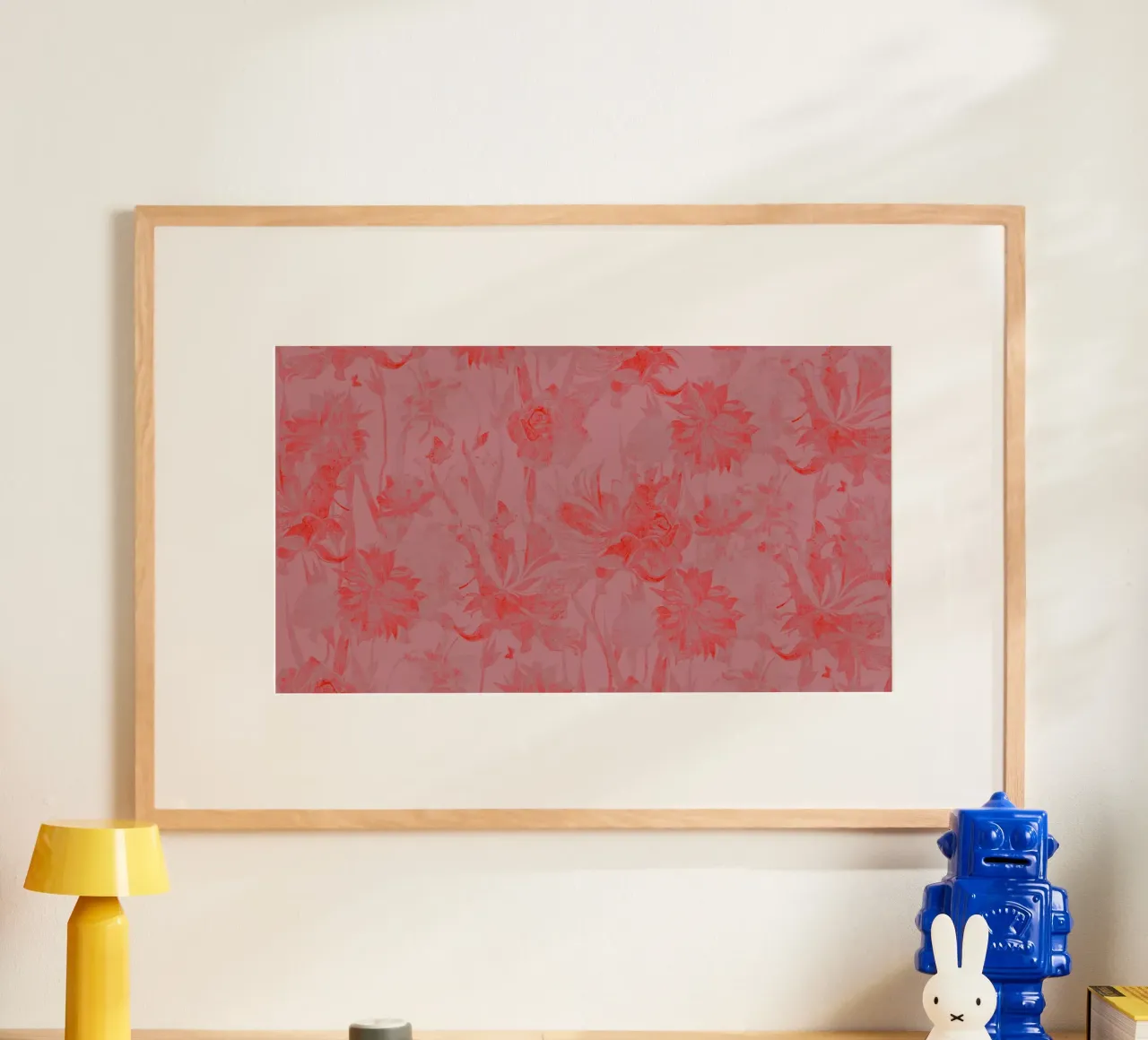 fiori rossi poster con telaio in alluminio da Giulio Iurissevich